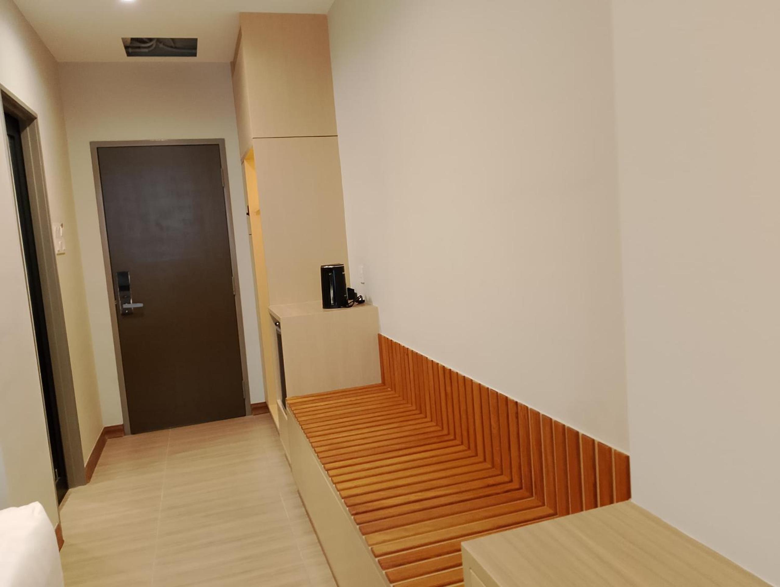 Deluxe Triple Room - Photo 8
