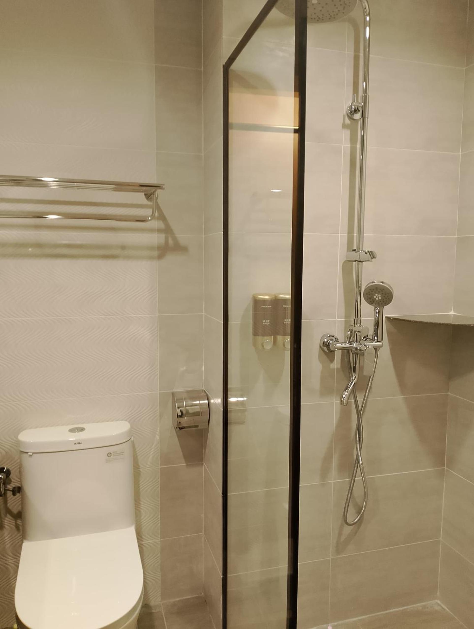 Deluxe Triple Room - Photo 5