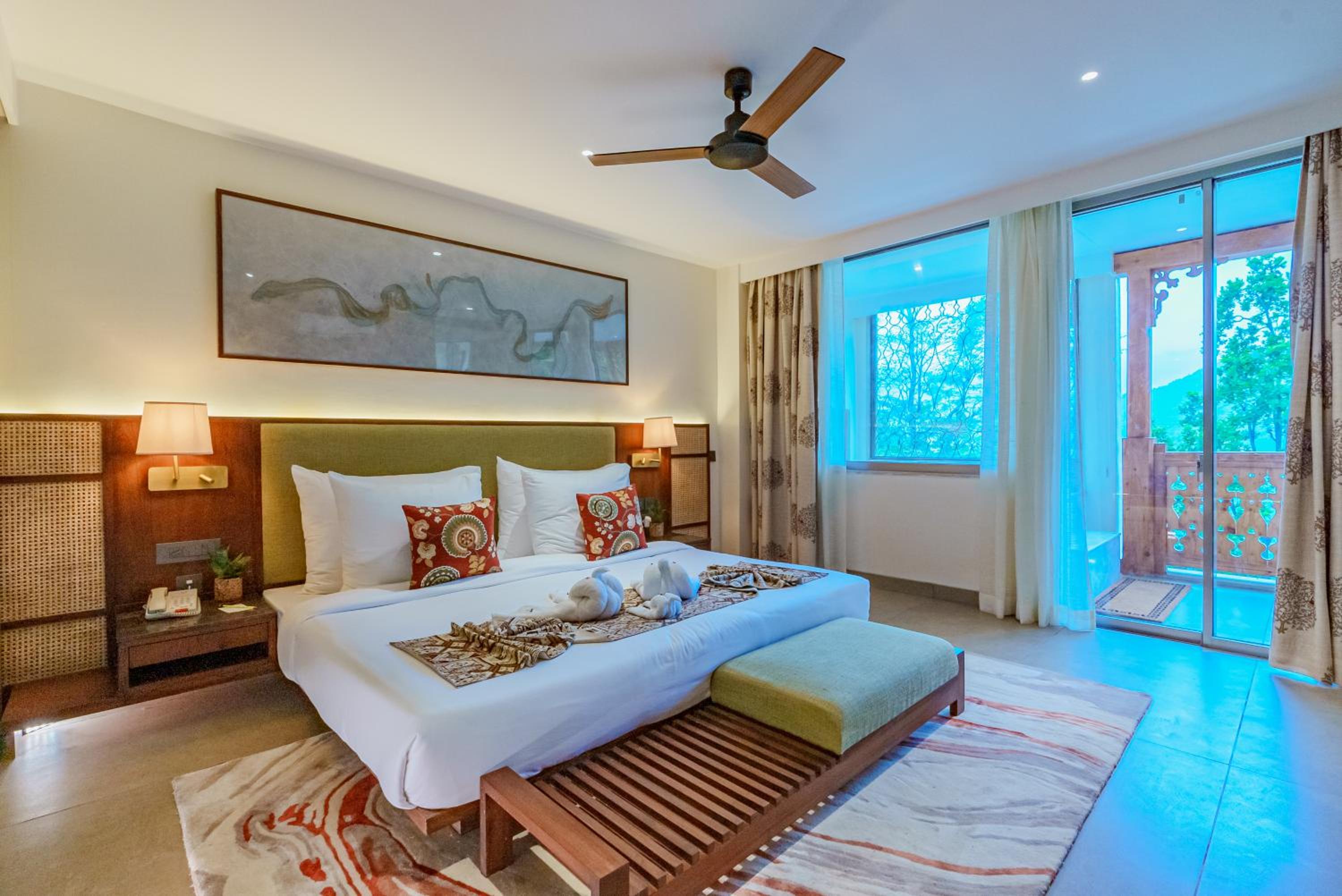 Signature Family Suite - Photo 1