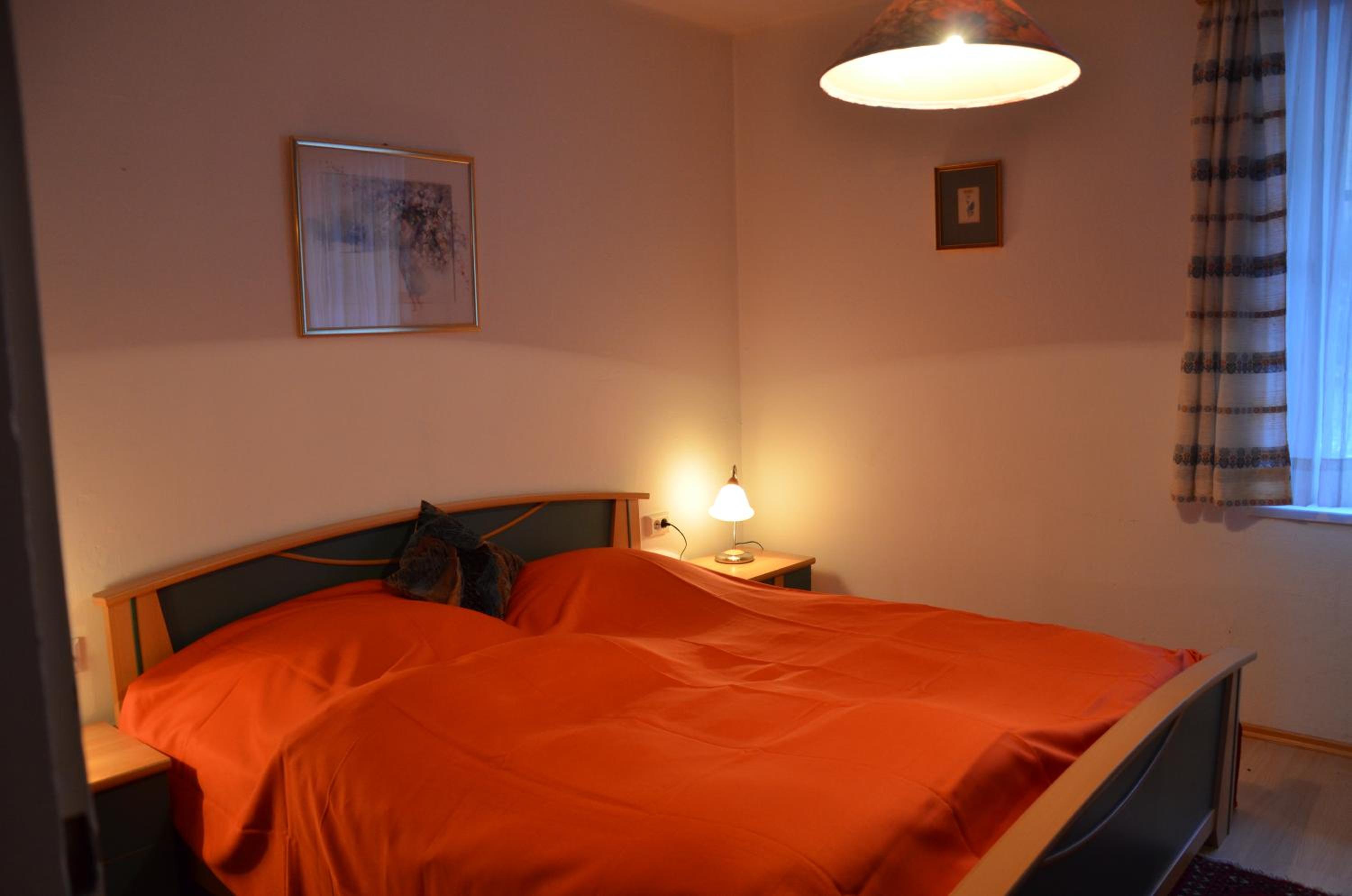 Apartment with Balcony photo 3