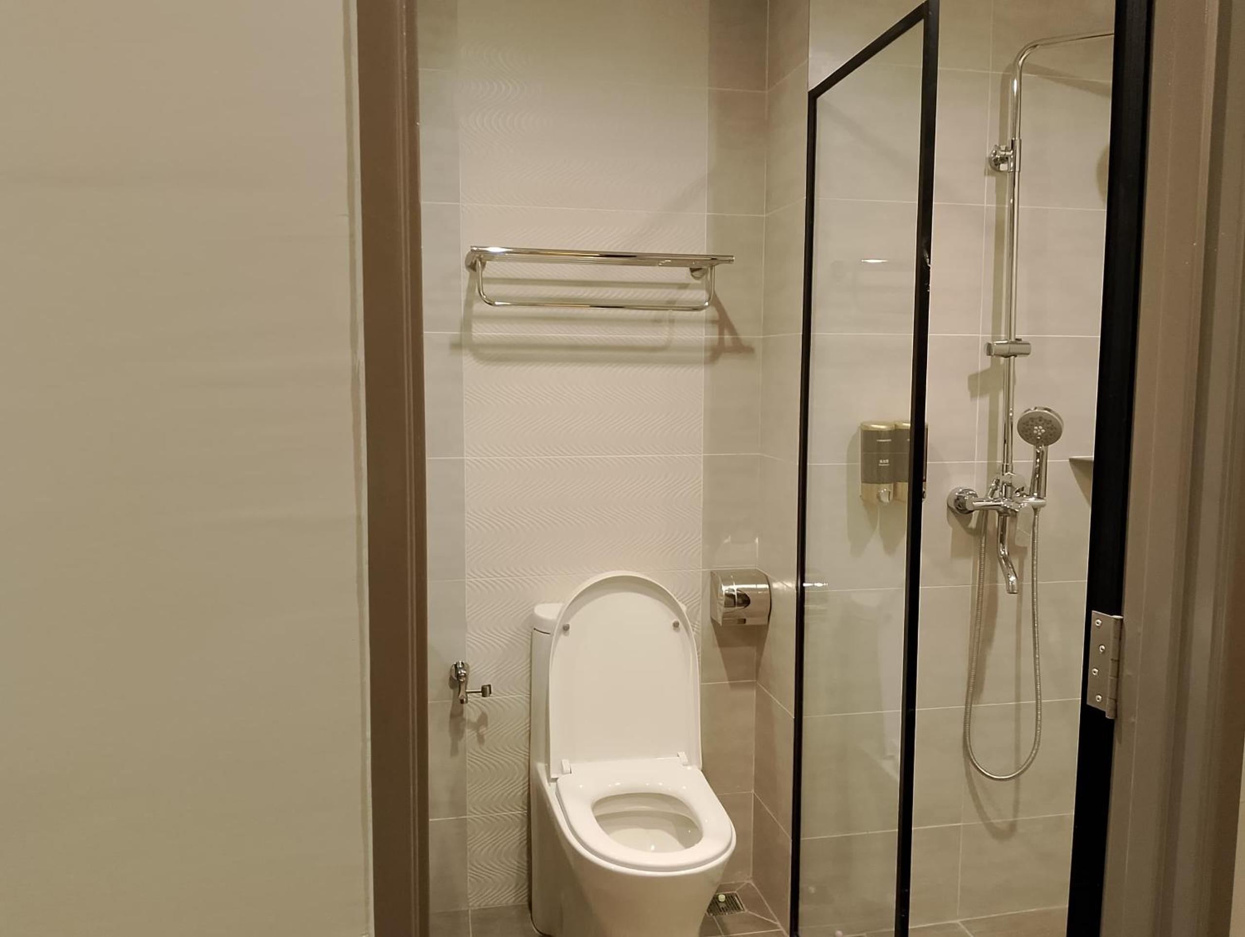 Deluxe Twin Room - Photo 4
