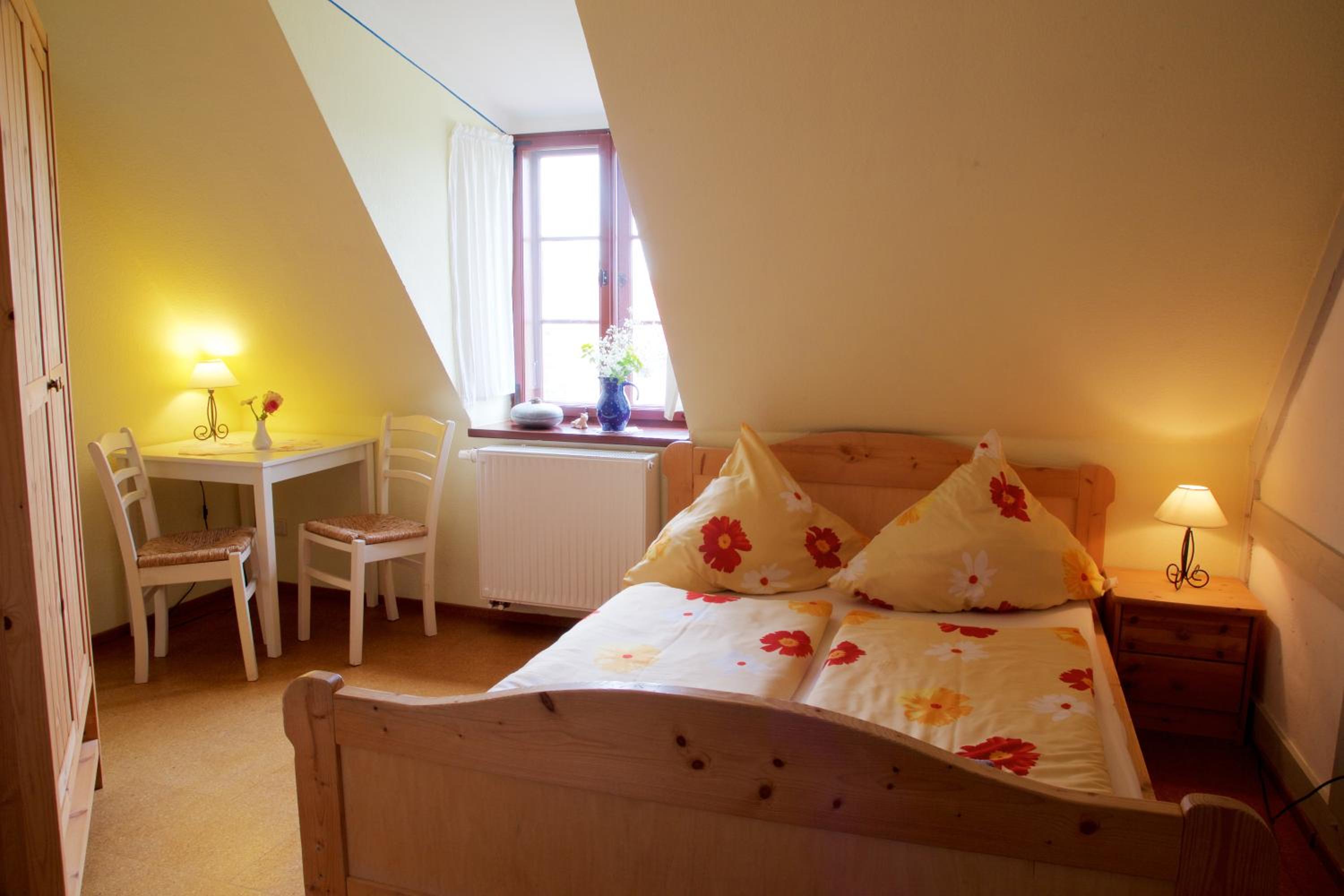 Double Room with Private Bathroom photo 2