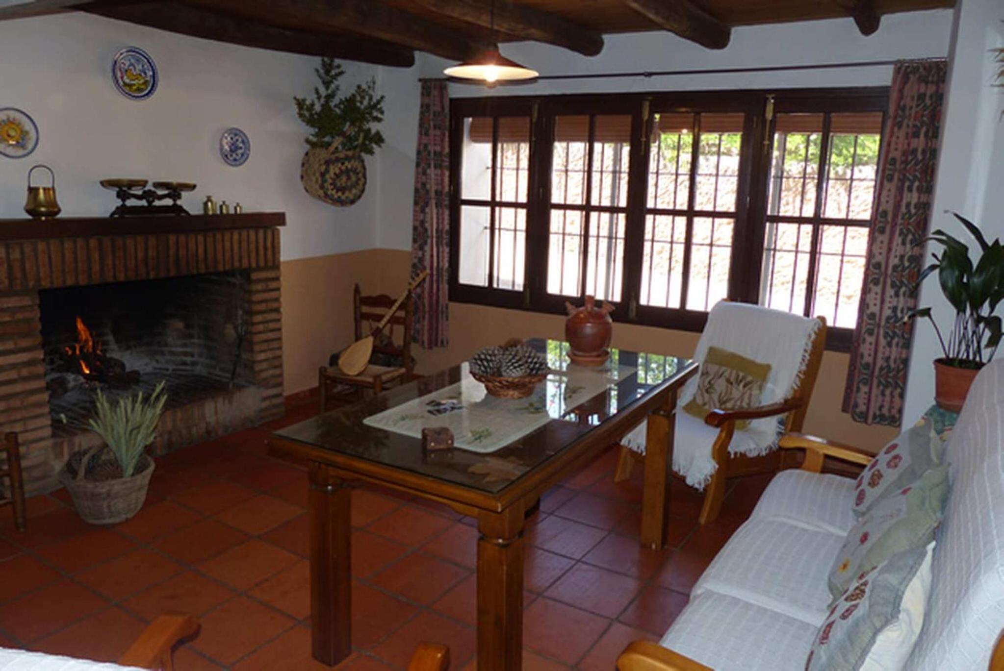 Three-Bedroom Apartment with Mountain View