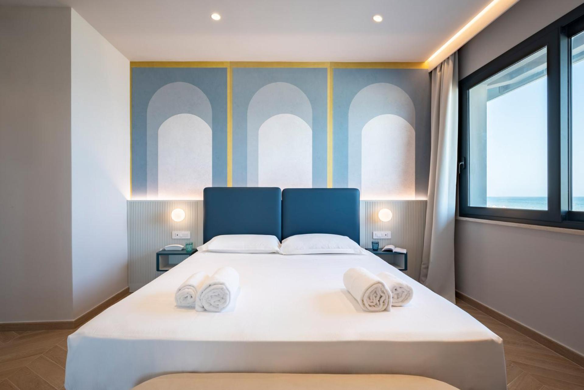 Large Single Room - Photo 1