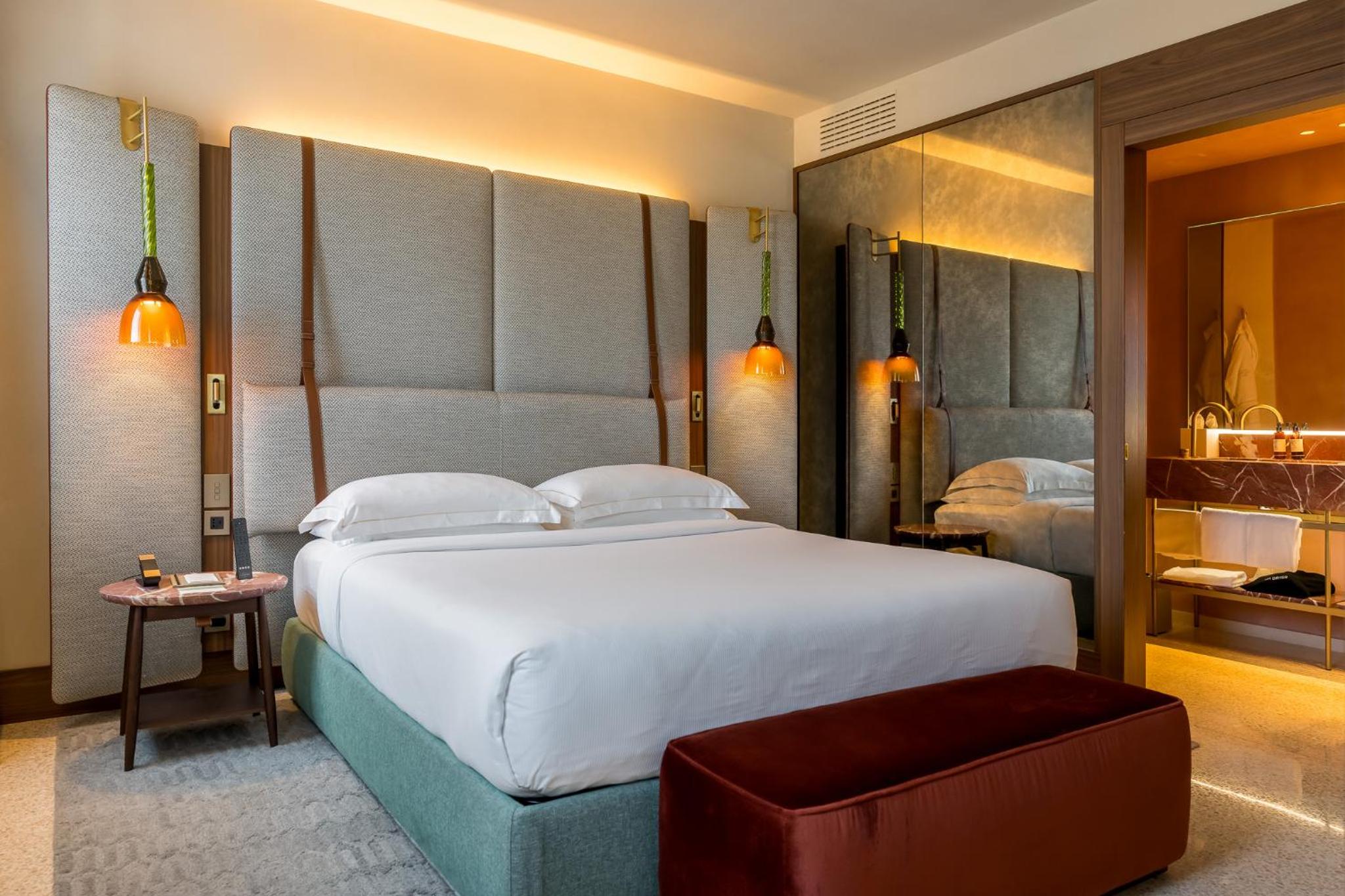 Executive Suite (Non Smoking)