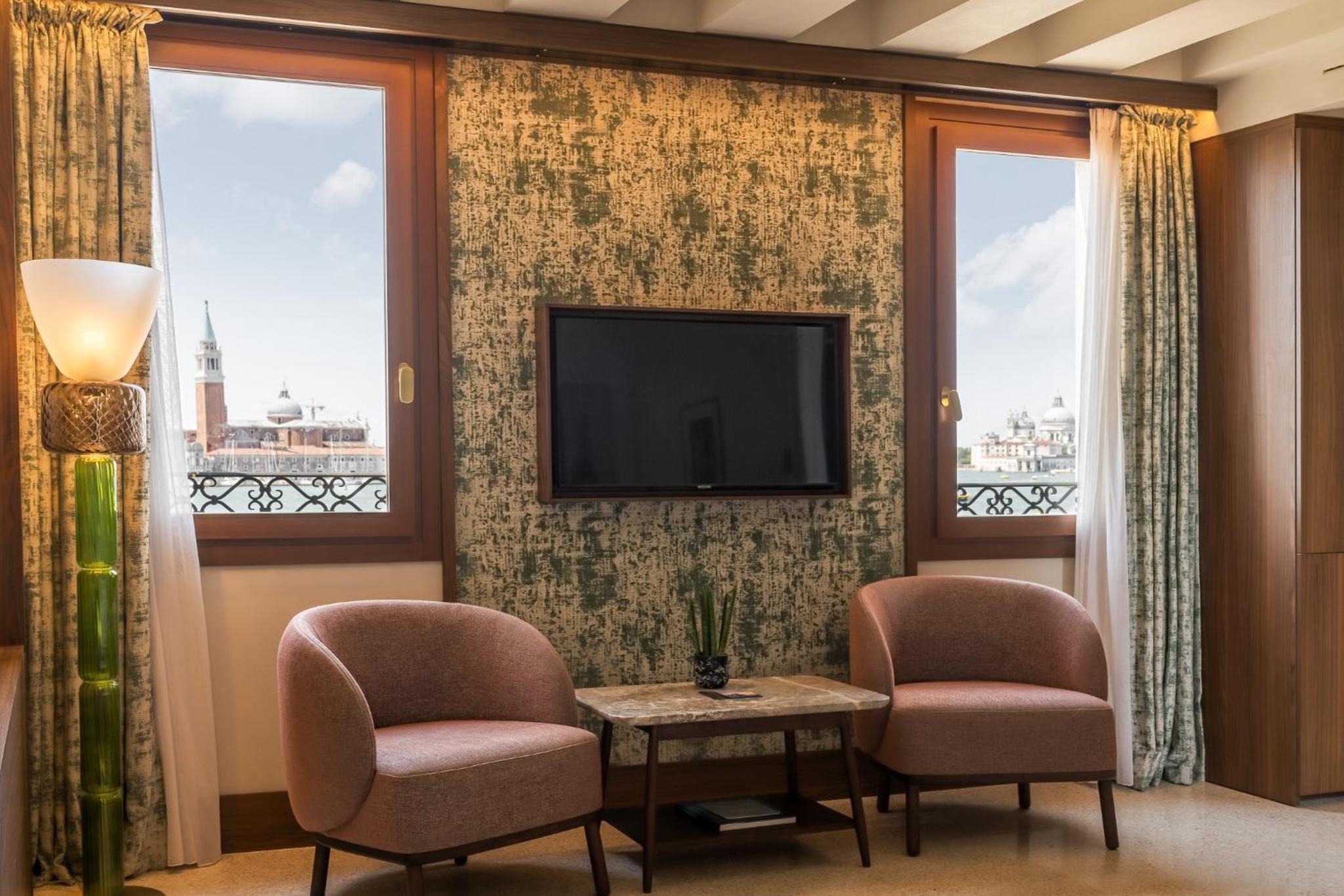 Available room