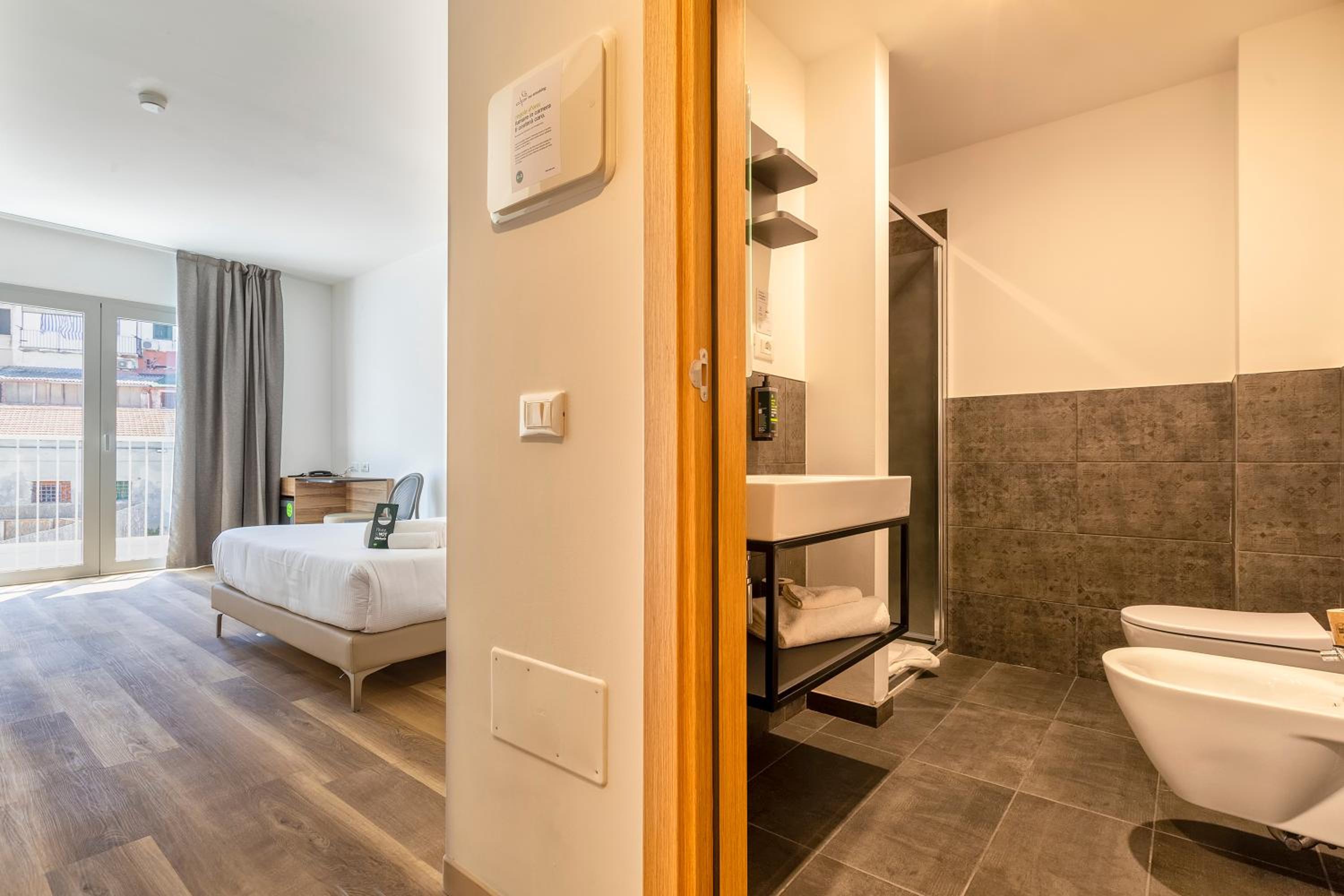 Classic Quadruple Room - Photo 4