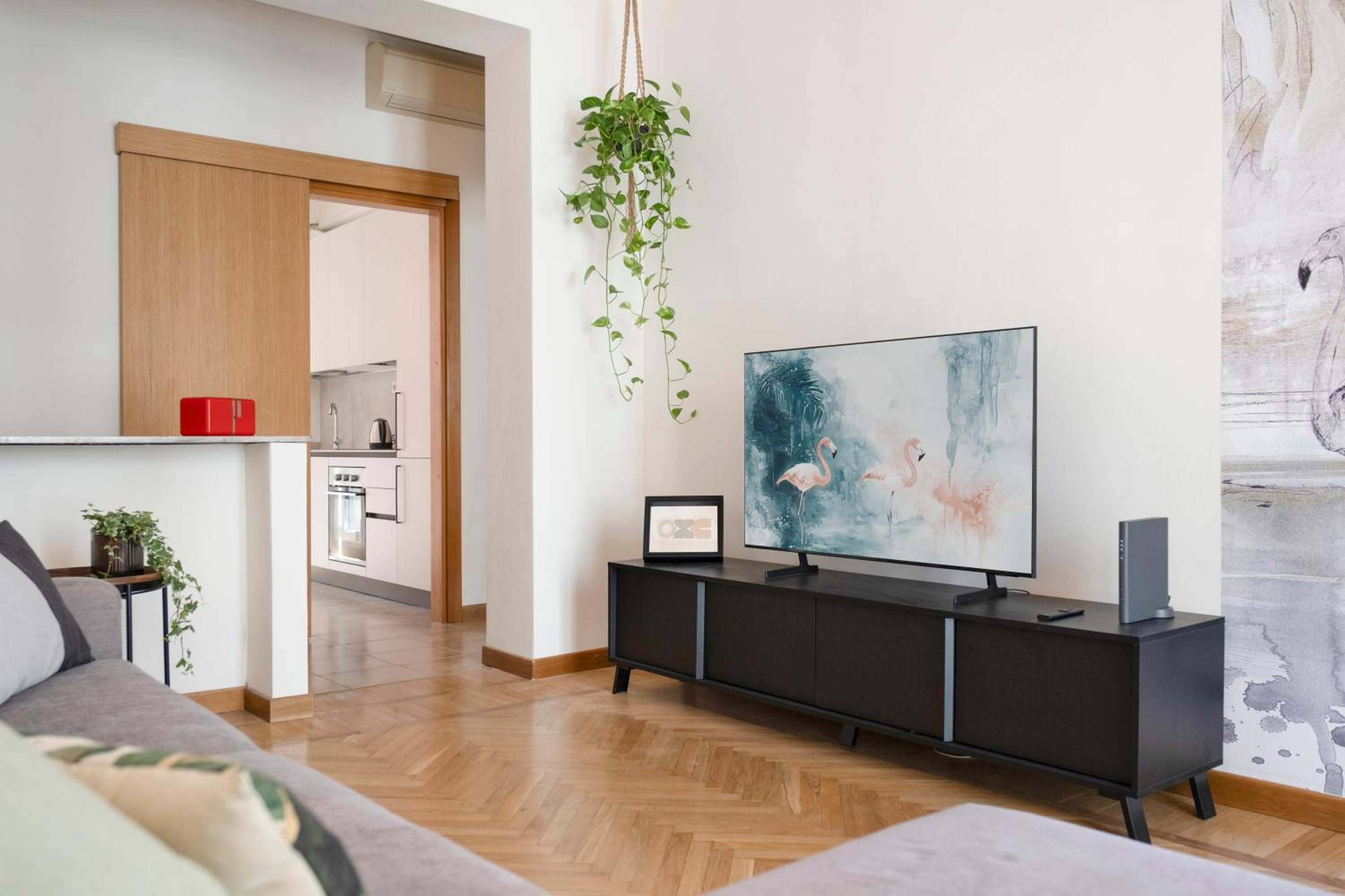 One-Bedroom Apartment