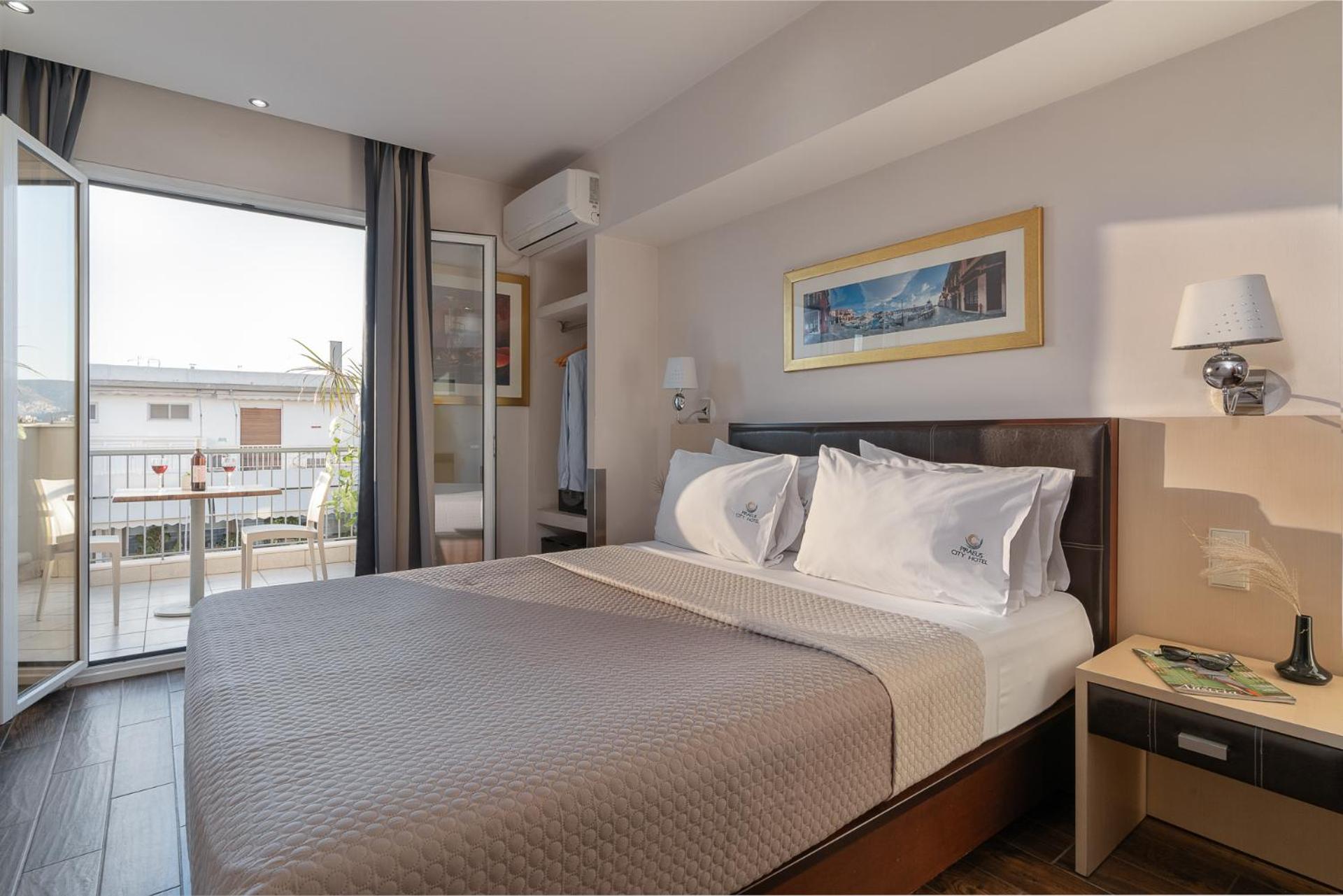 Double Room with Balcony and Sea View