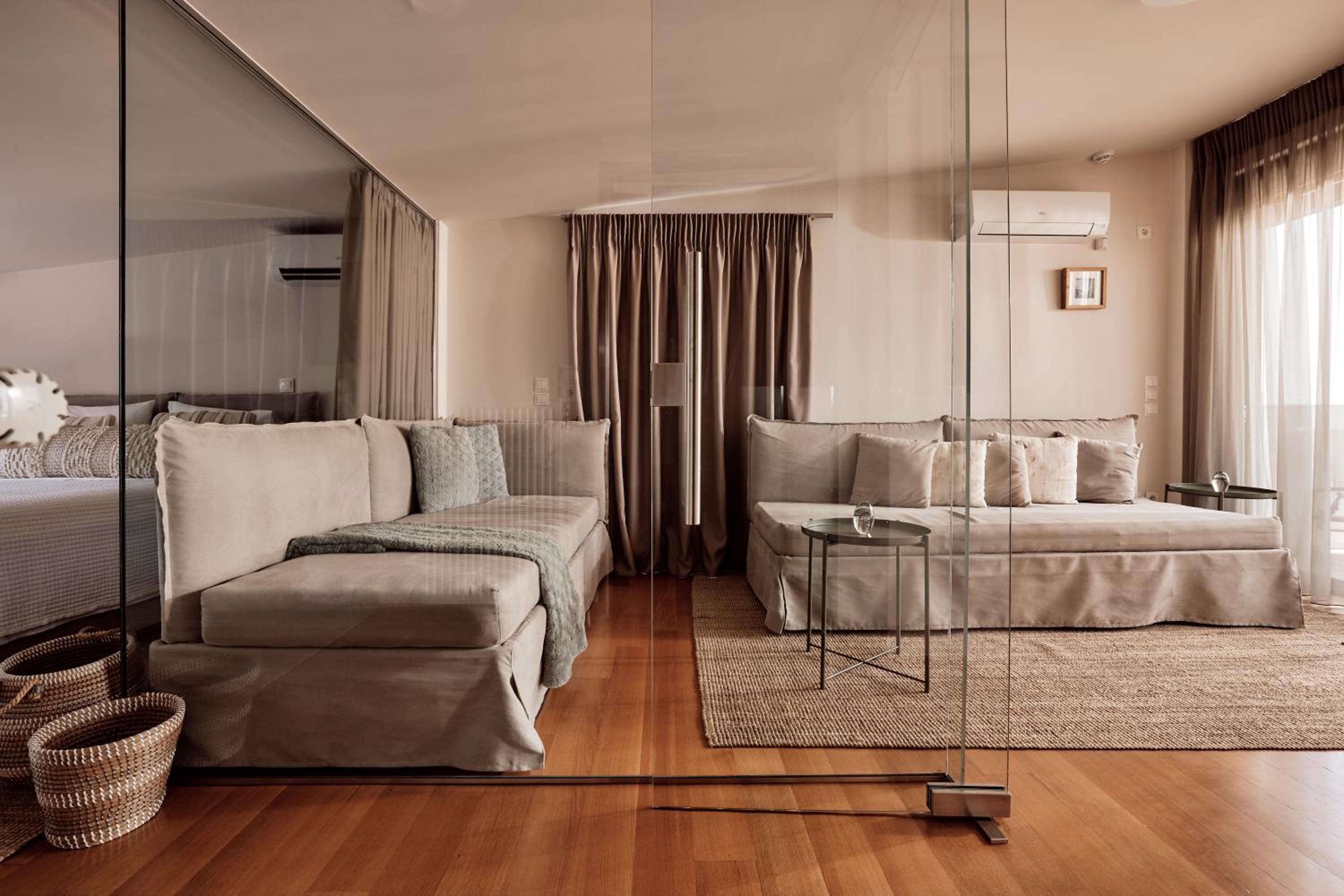 Penthouse Apartment with Private Pool (Saffron) photo 3