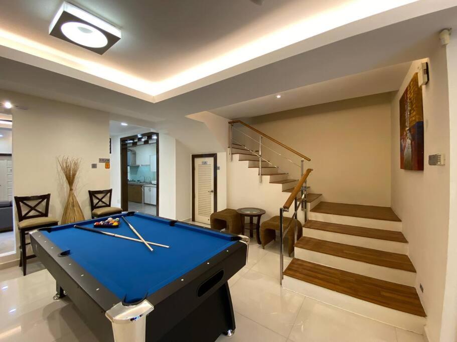 Villa photo 2