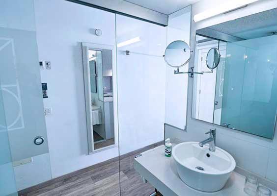 Standard Junior Suite (2 Adults) photo 3