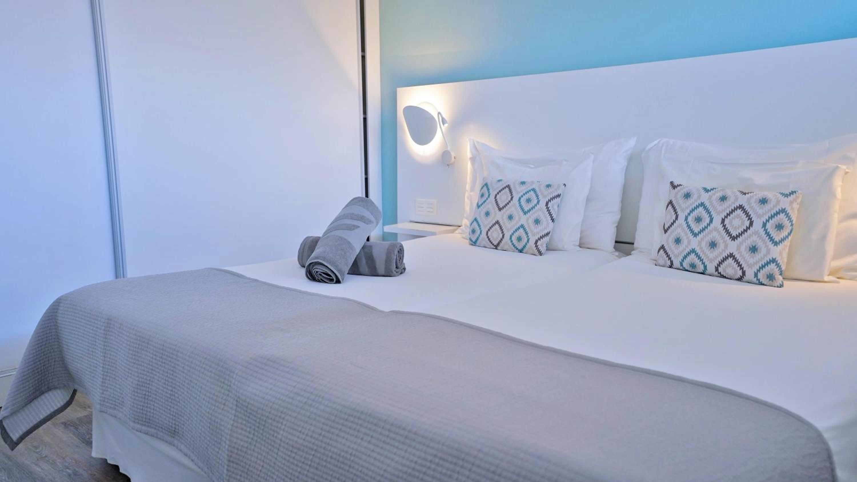 Standard Suite (3 Adults)