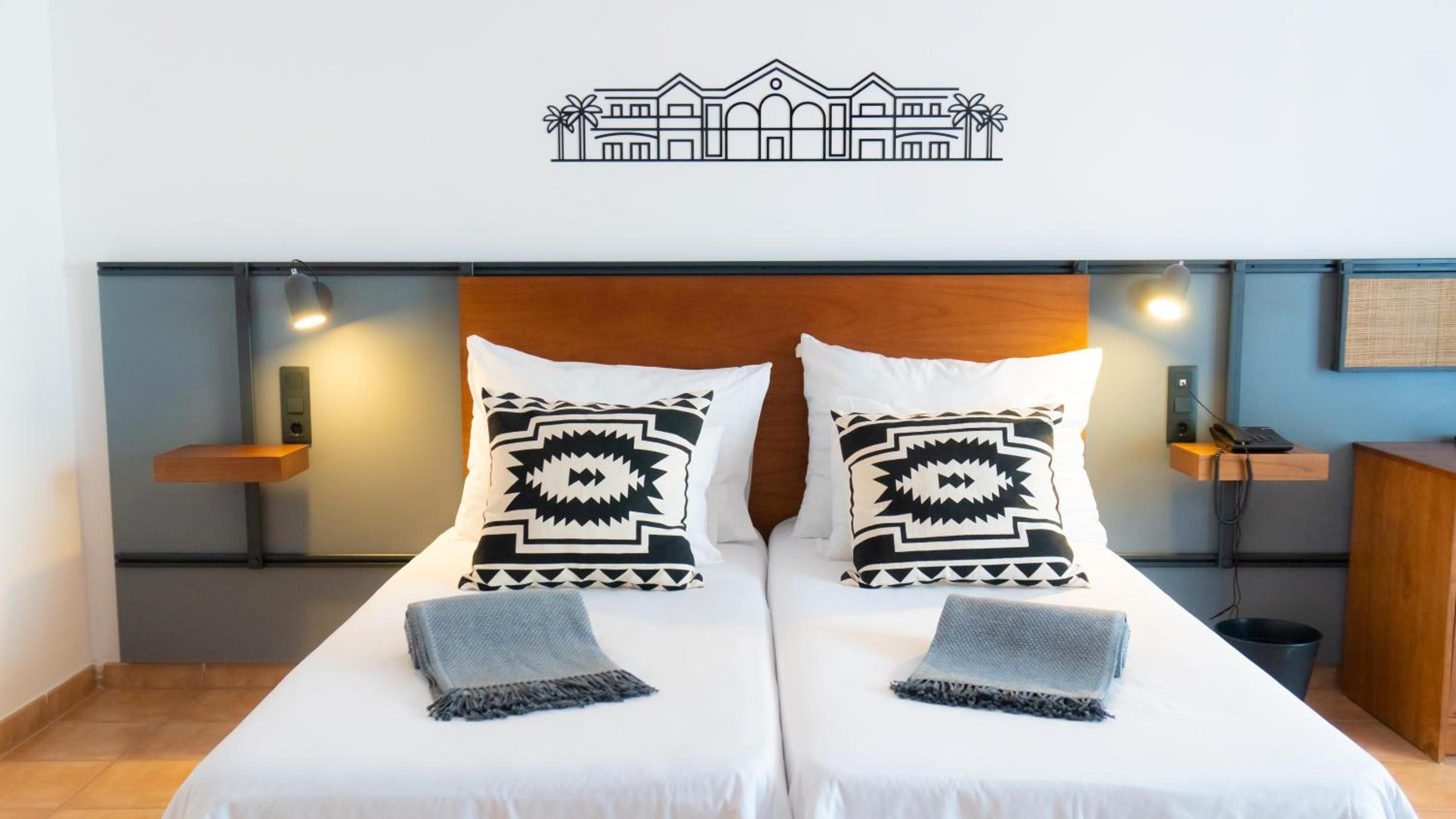 Standard Twin Room (2 adults) photo 2