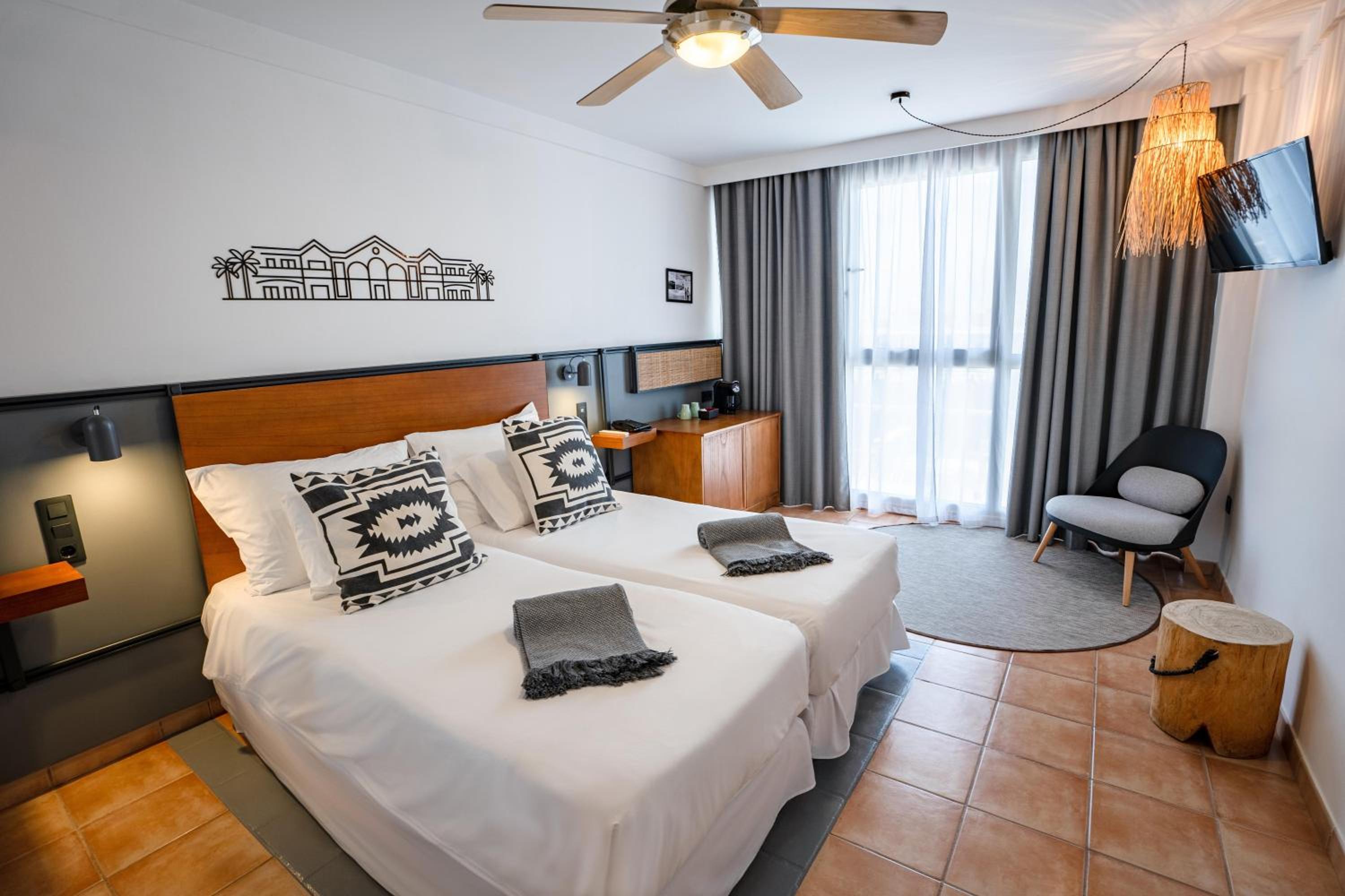 Double or Twin Room photo 3