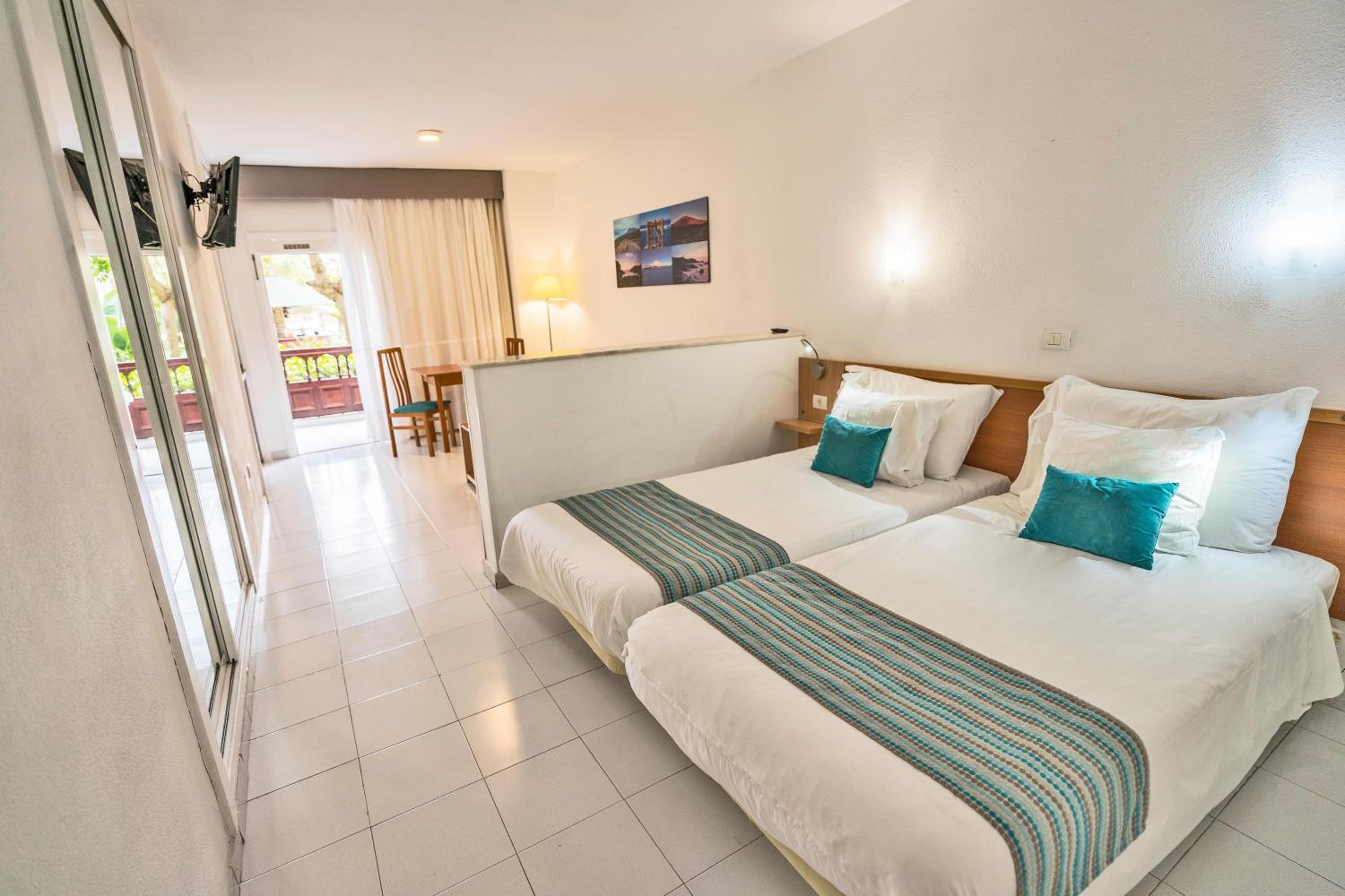 Junior Suite with Pool View (2 Adults)