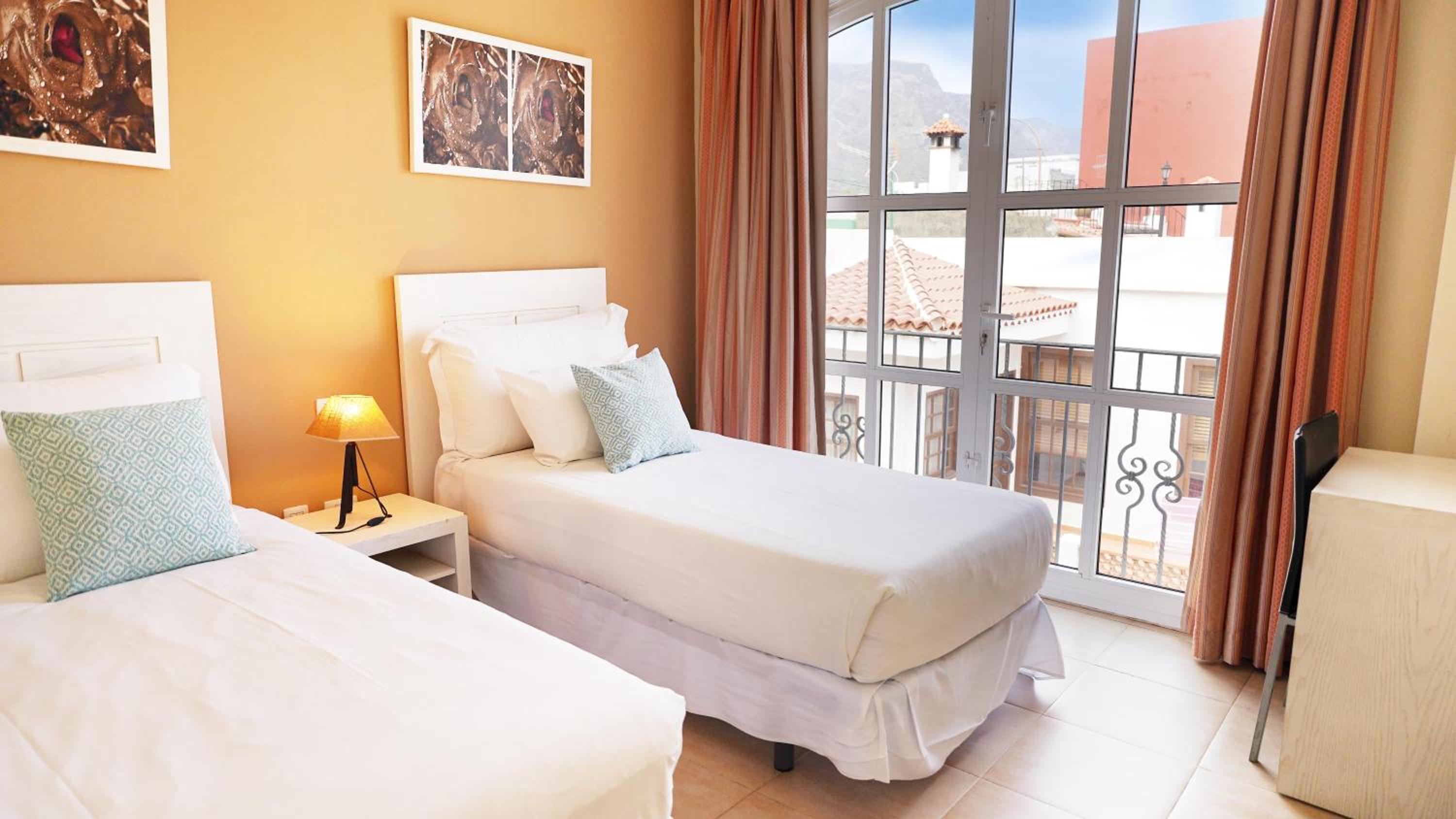 Apartamento de Dos Dormitorios (2-5 Adultos)