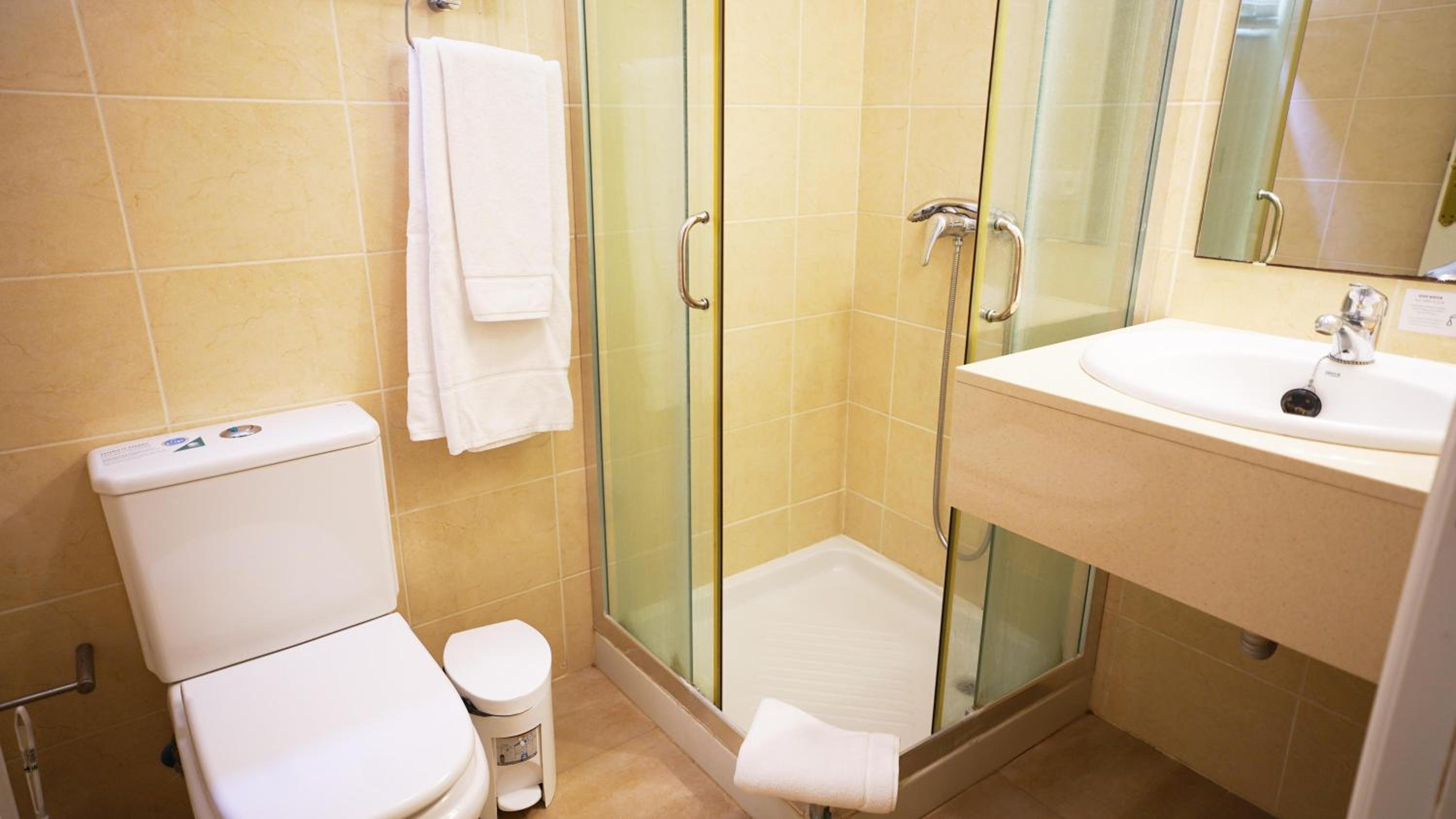  Two Bedroom Apartment with Sea View (2 - 4 people) photo 2