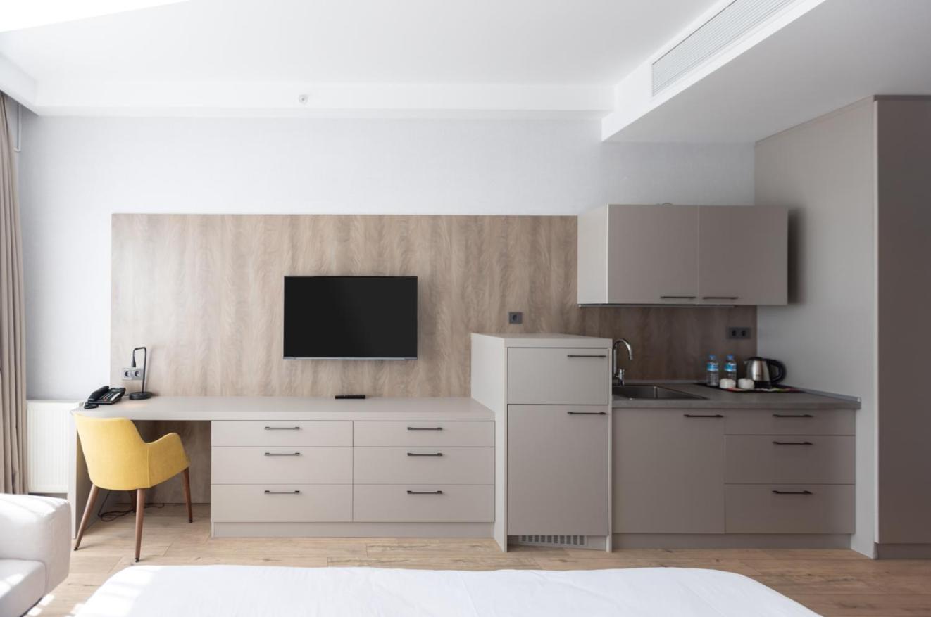 Standard Double Room photo 3