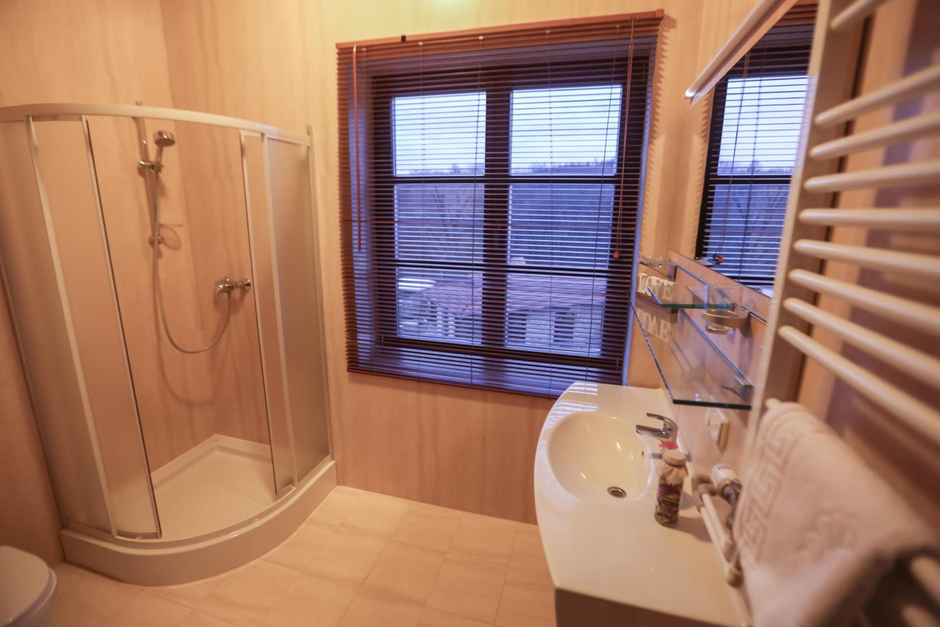 Deluxe Double Room with Balcony photo 2