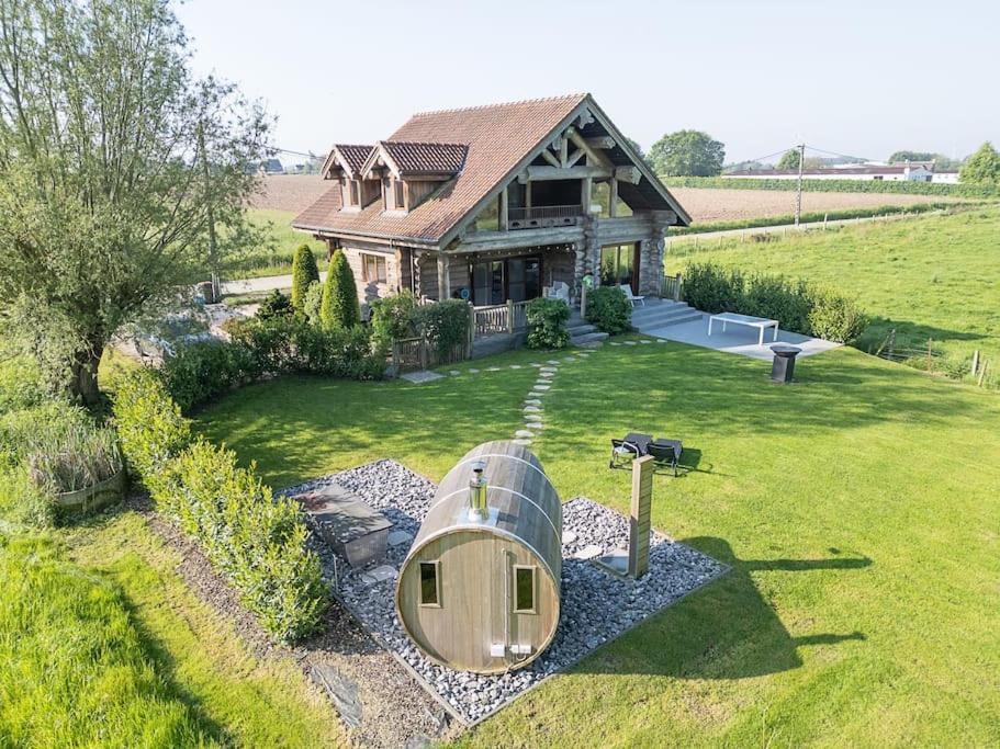 Chalet photo 2