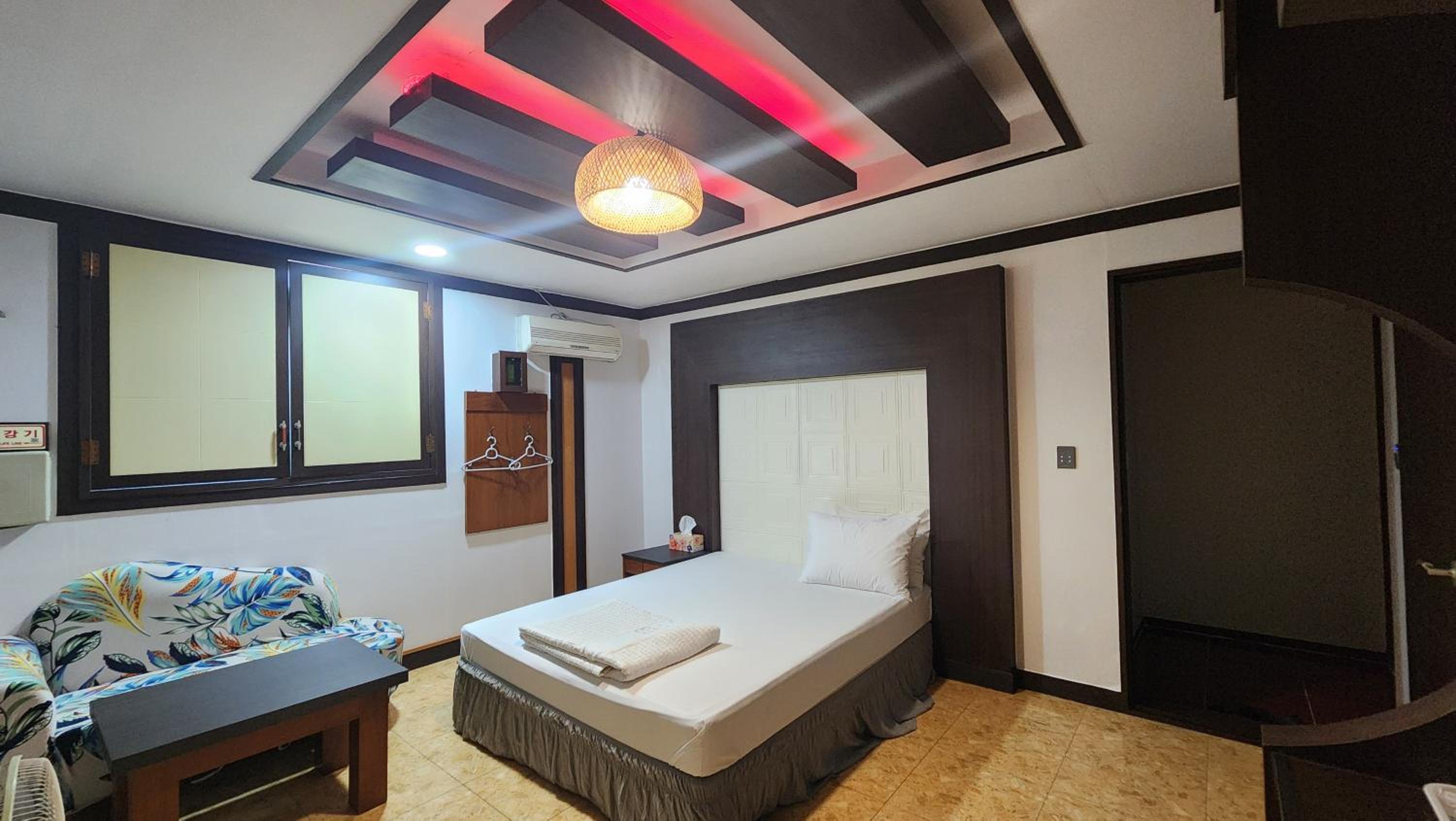 Double Or Twin Room photo 1