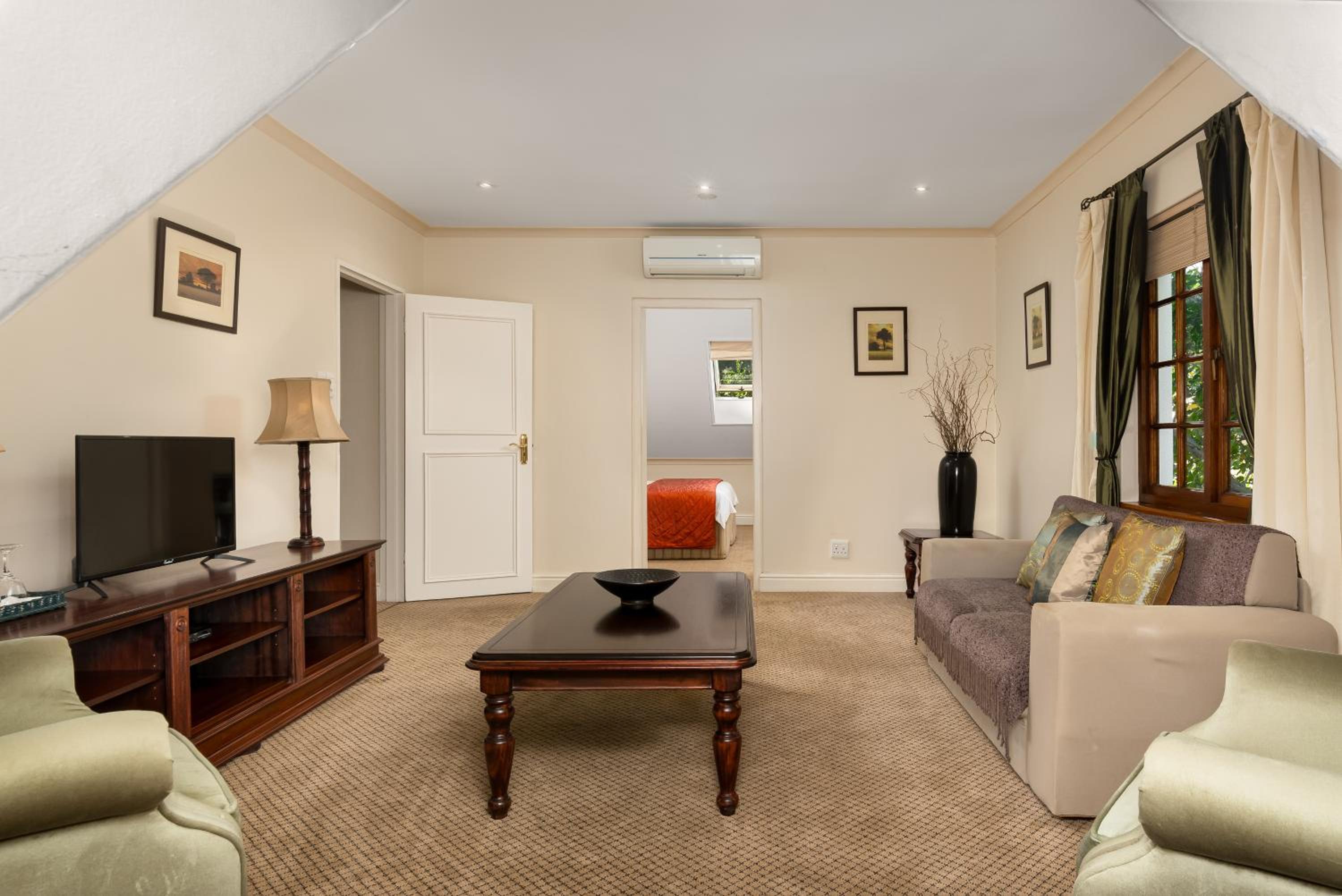 Grand Suite - Photo 4