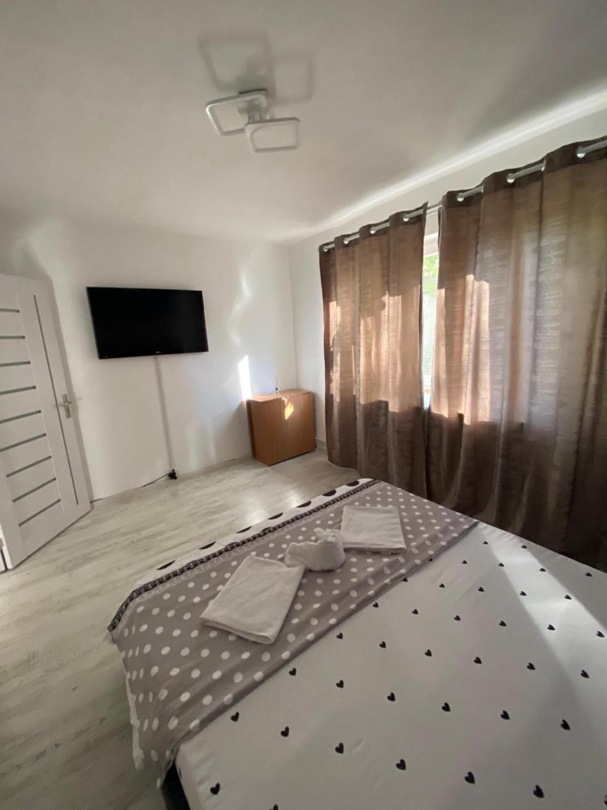 One-Bedroom Apartment photo 3