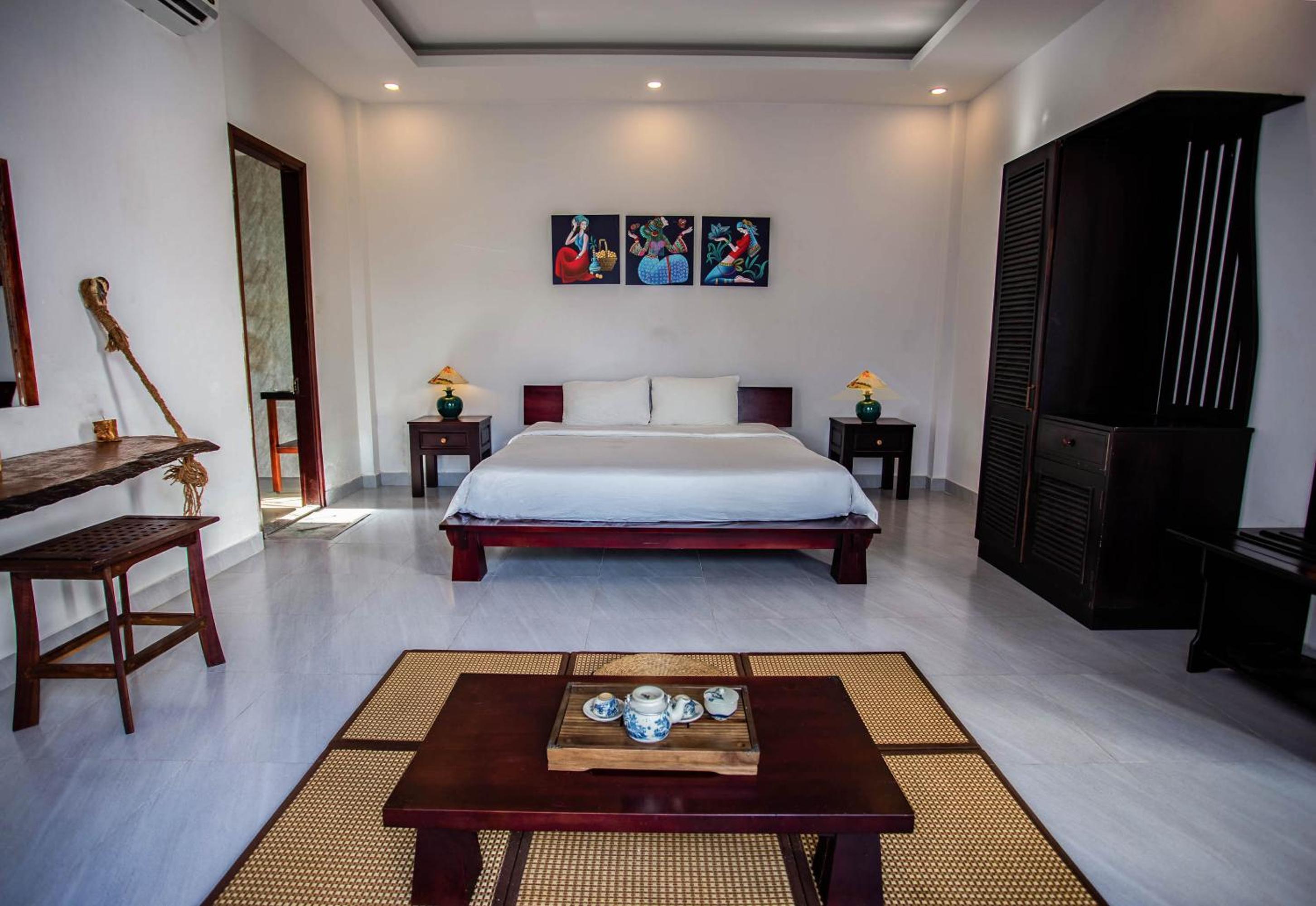 Double Room with Balcony photo 3