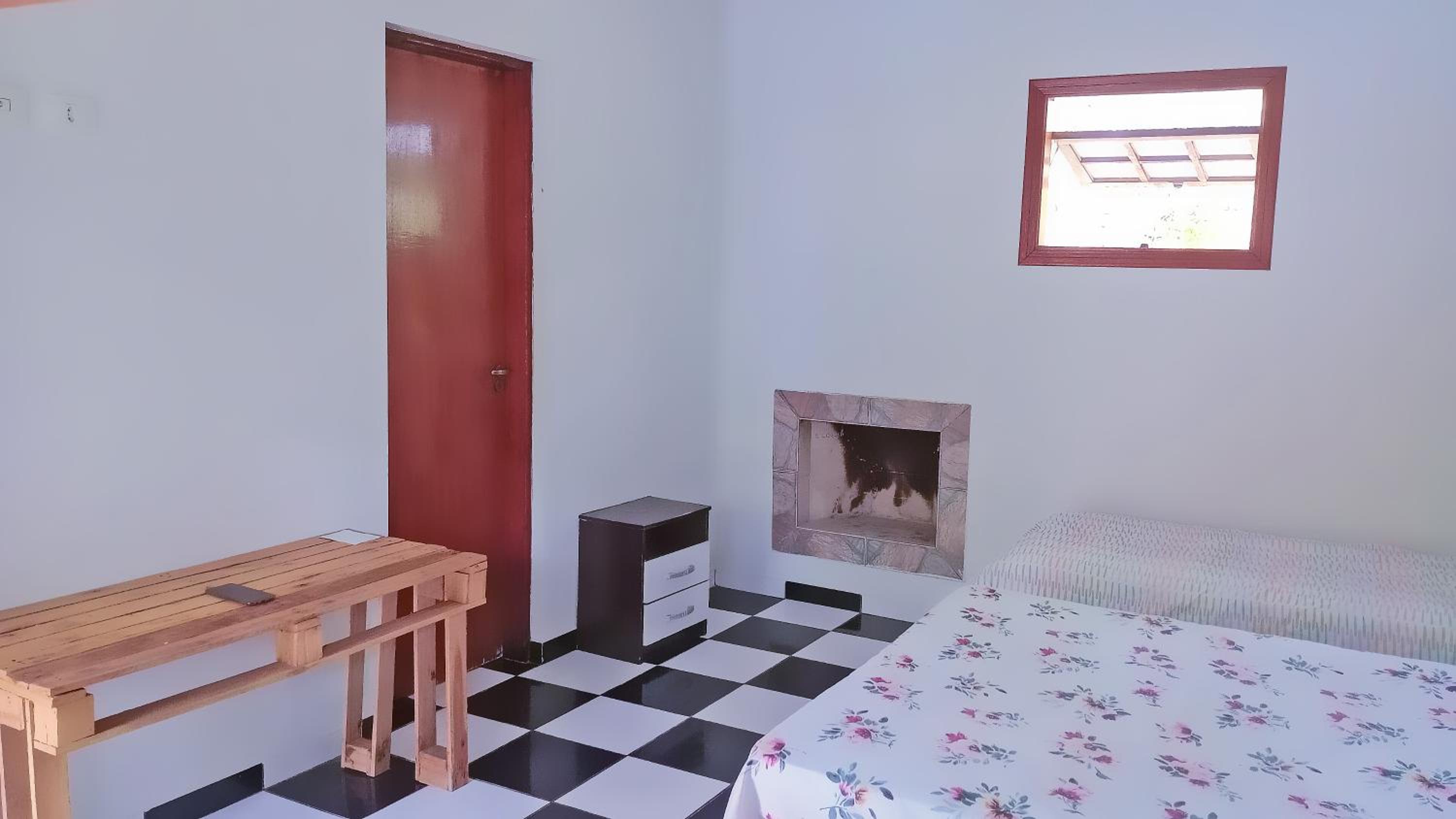 Double Room With Extra Bed photo 2