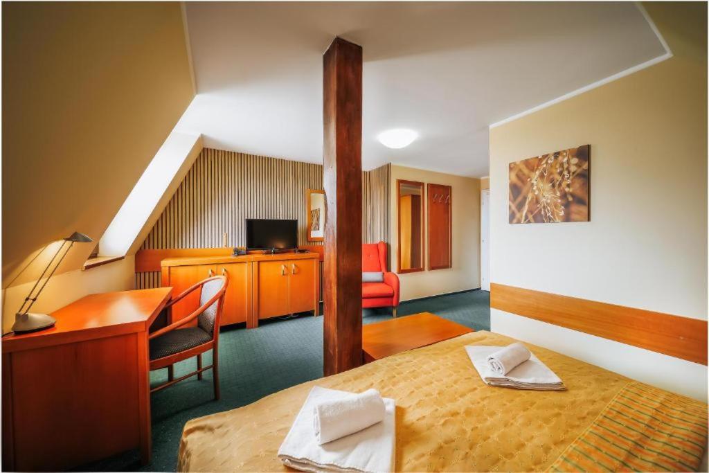 Standard Double Room photo 2
