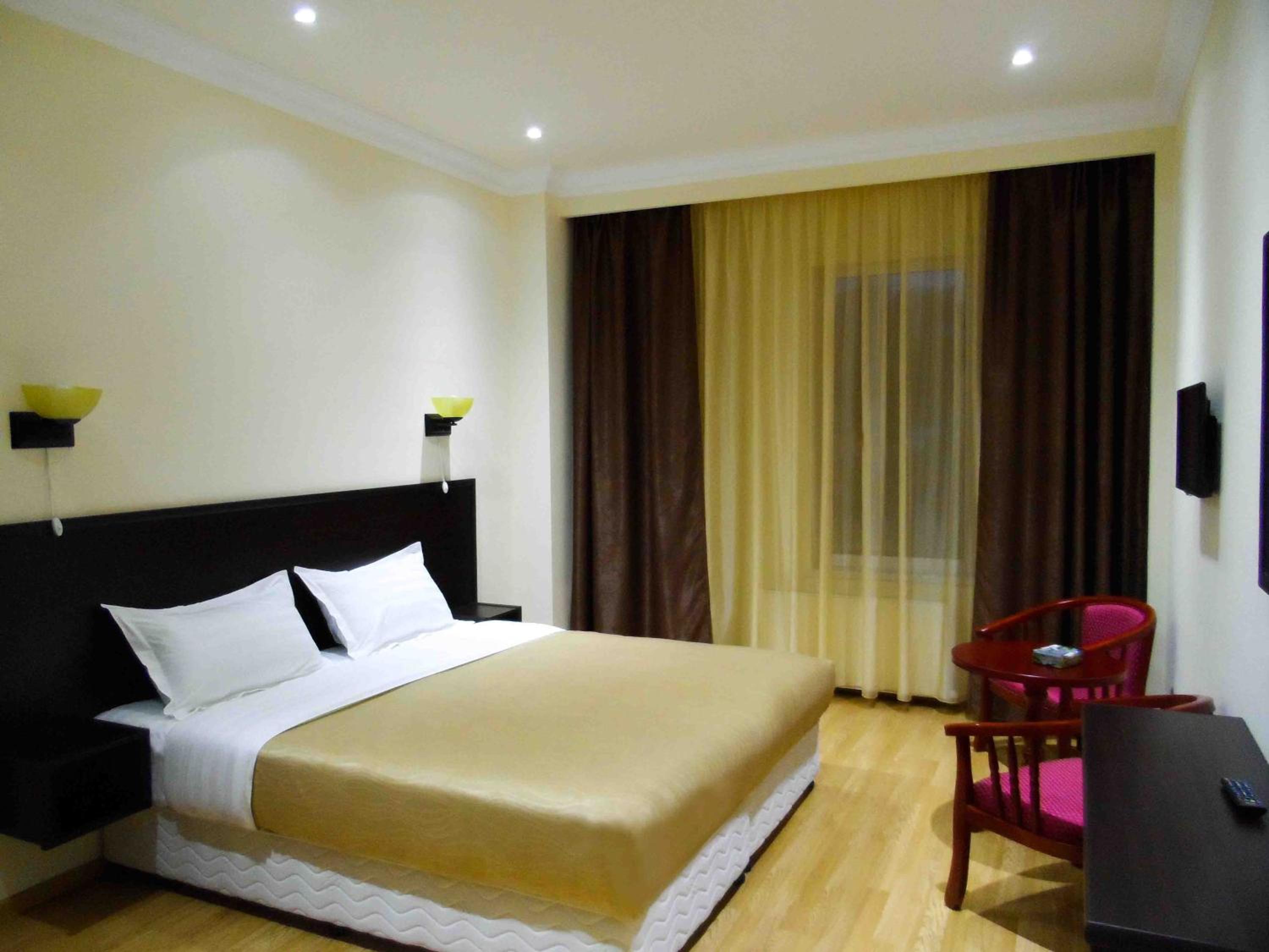 Executive Double Suite - Treatment Included photo 2