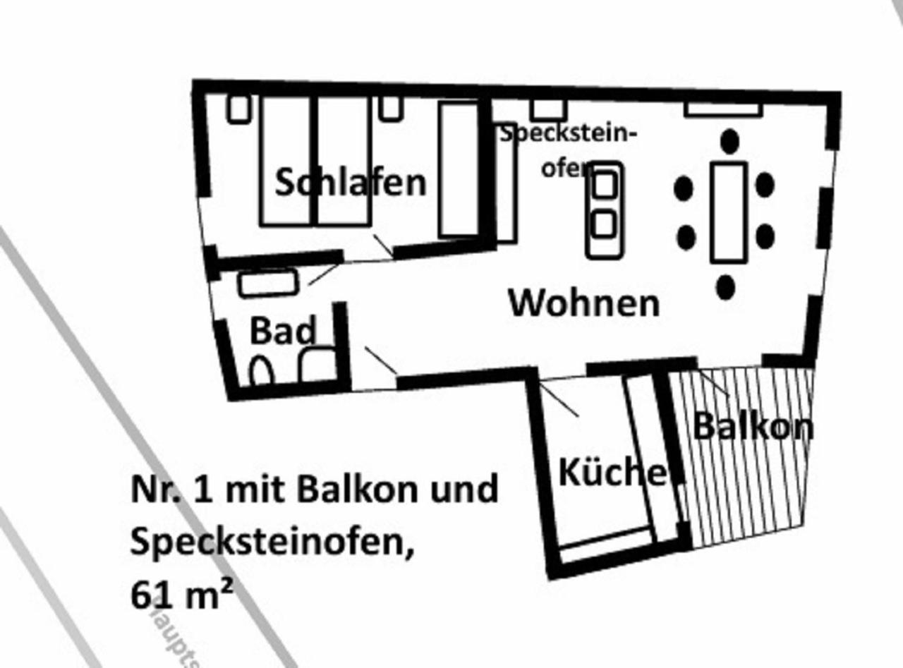 Apartment with Balcony - Photo 3