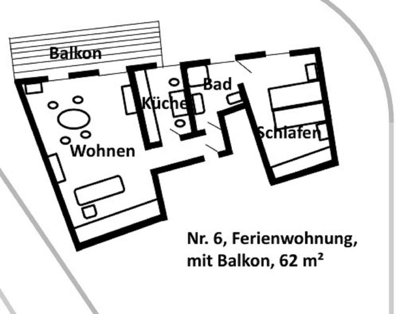 Apartment with Terrace - Photo 2