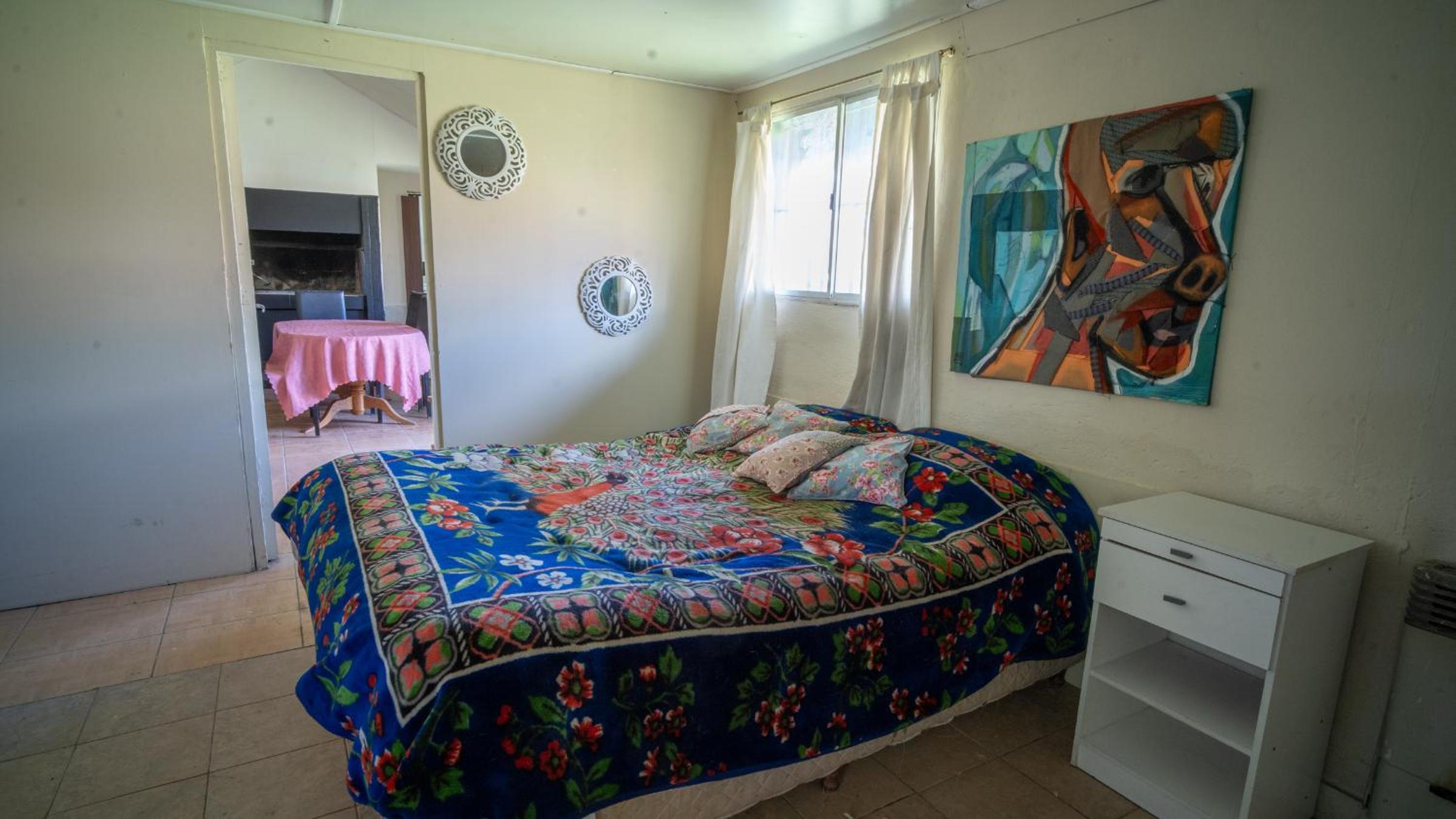 Two-Bedroom House photo 2