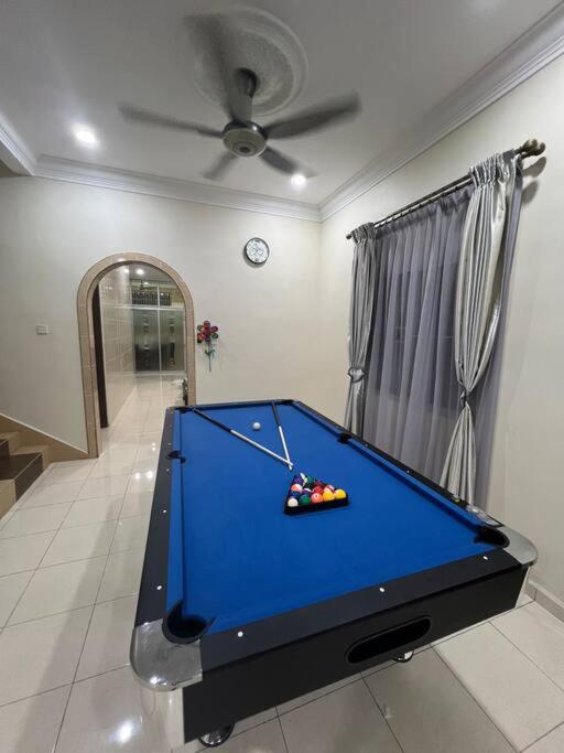 Four-Bedroom House photo 1