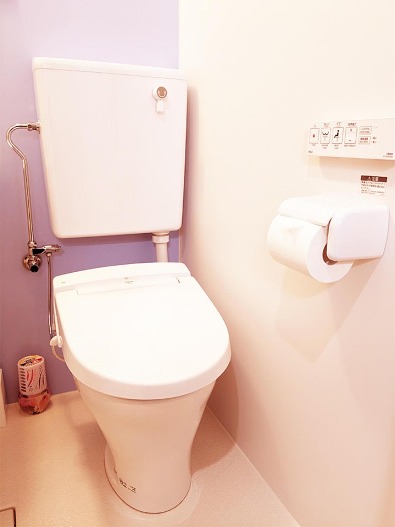 Twin Room with Terrace thumbnail 6