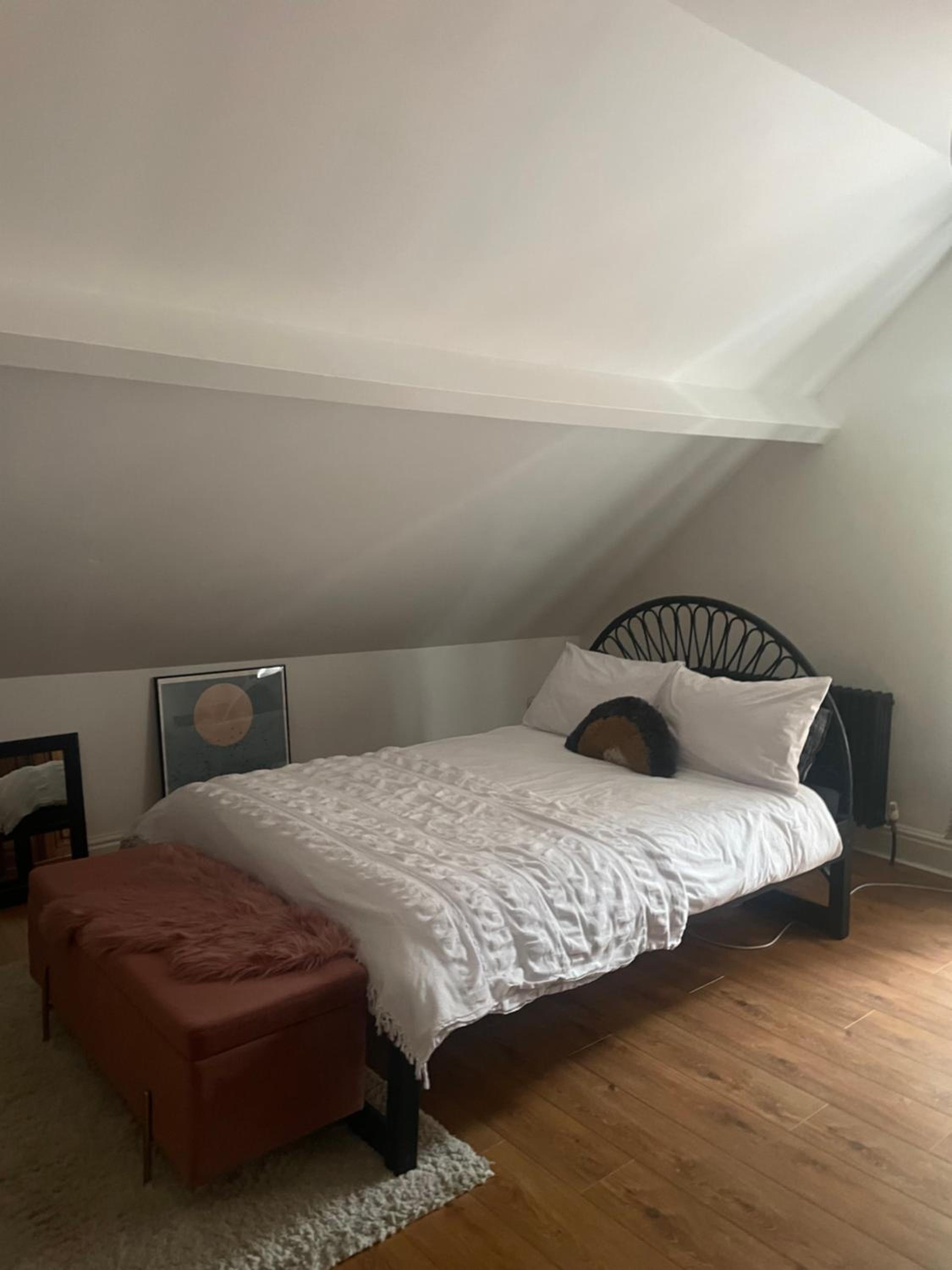 Double Room With Shared Bathroom
