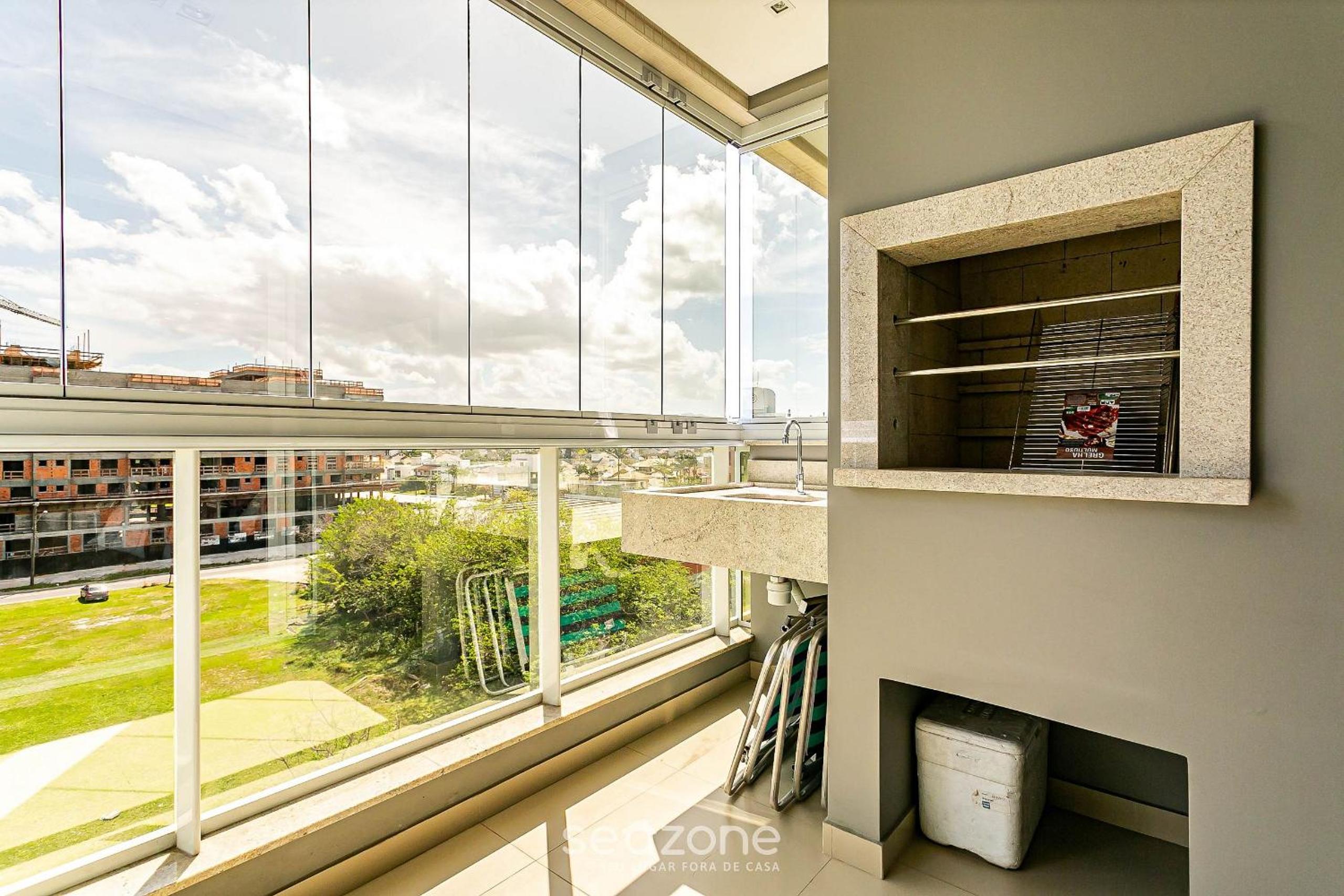 Three-Bedroom Apartment - Photo 2