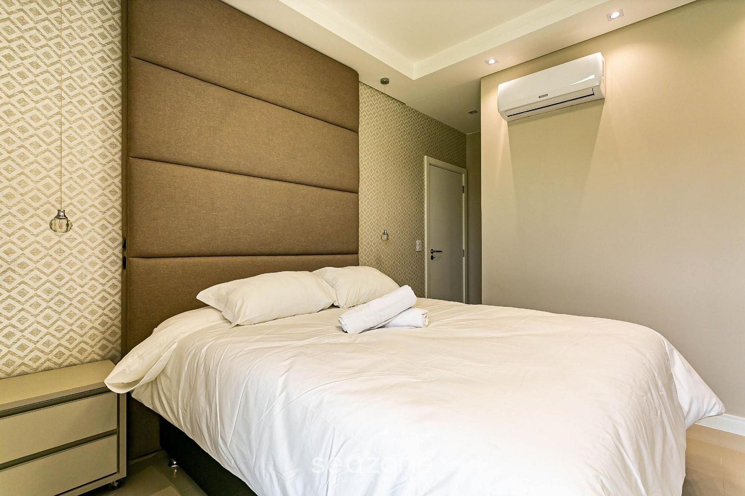 Three-Bedroom Apartment - Photo 16