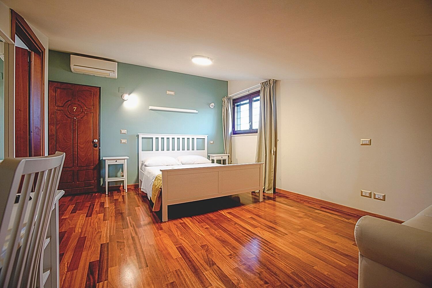 Superior Double Room - Photo 6