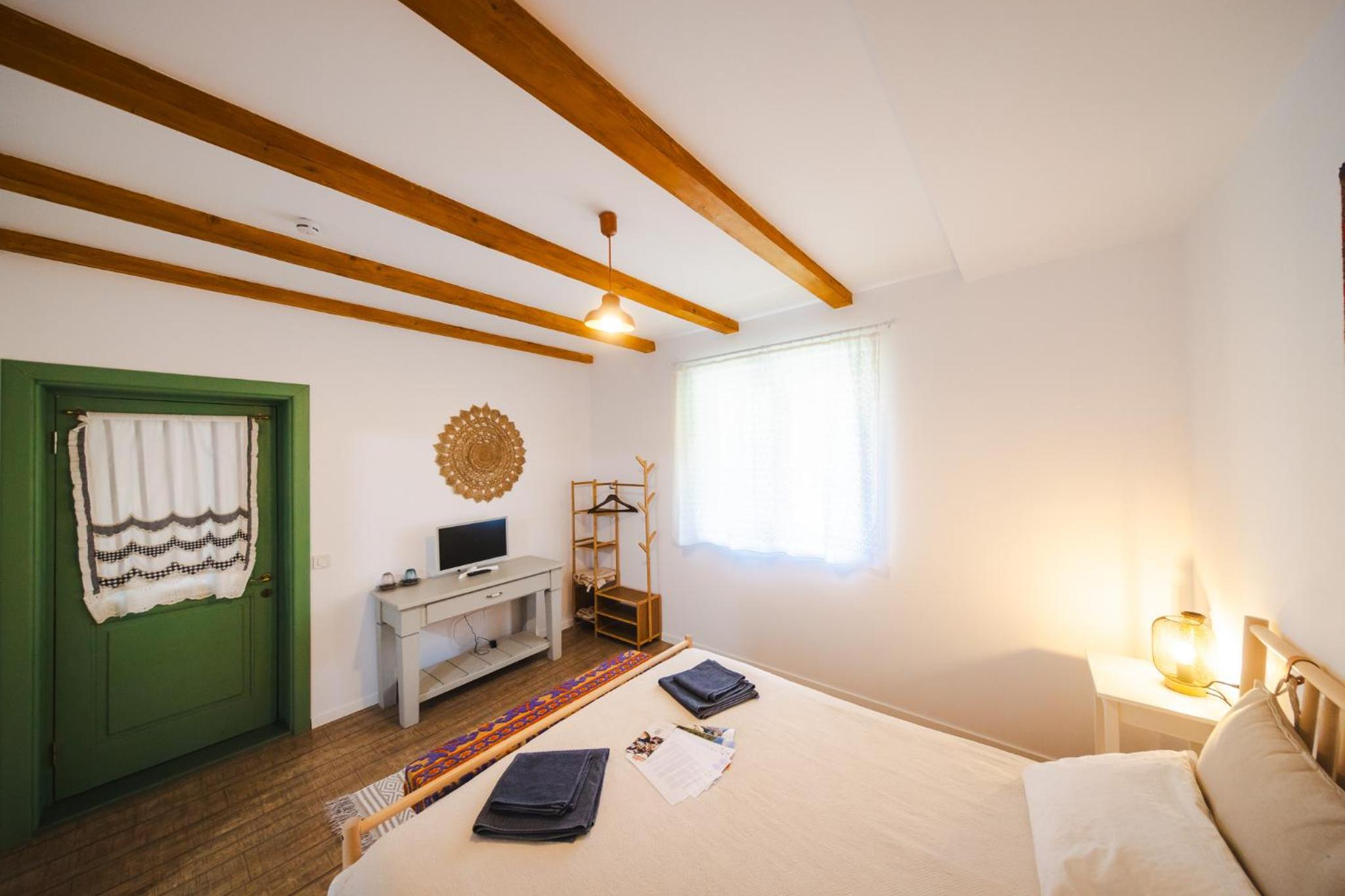Twin Room - Photo 2