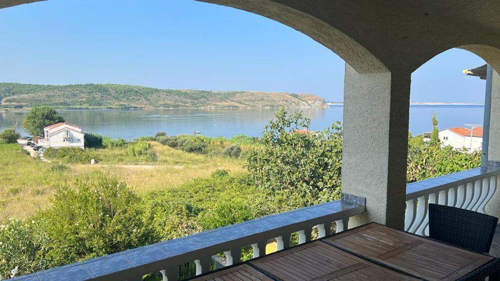 Two-Bedroom Apartment - Oceanfront  photo 3