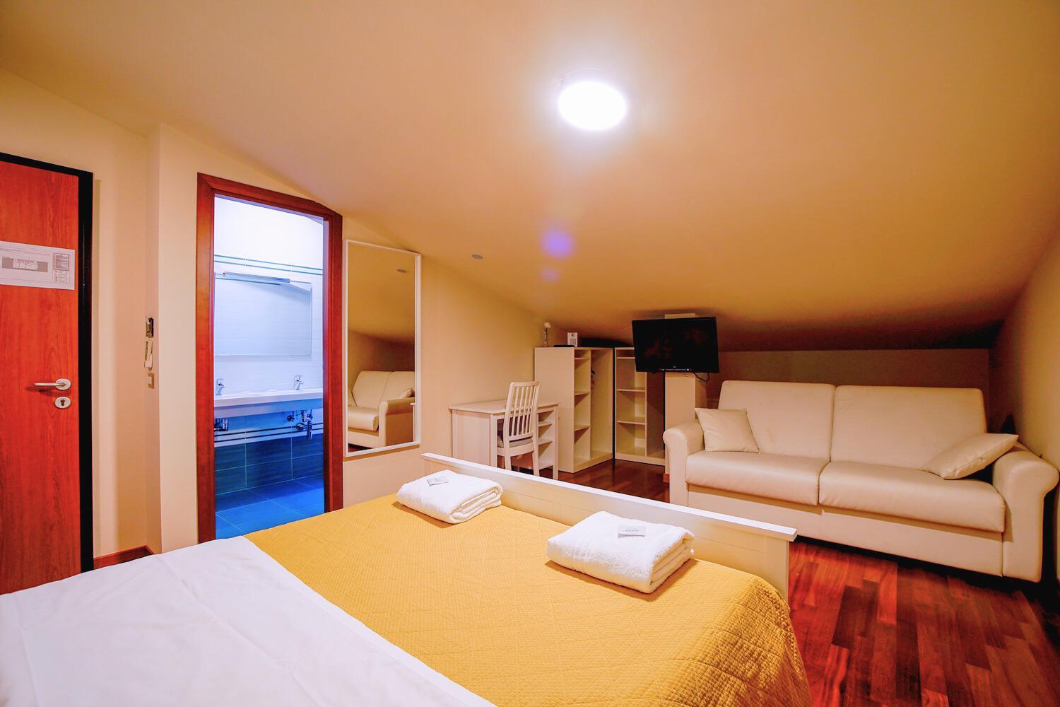 Superior Double Room - Photo 7
