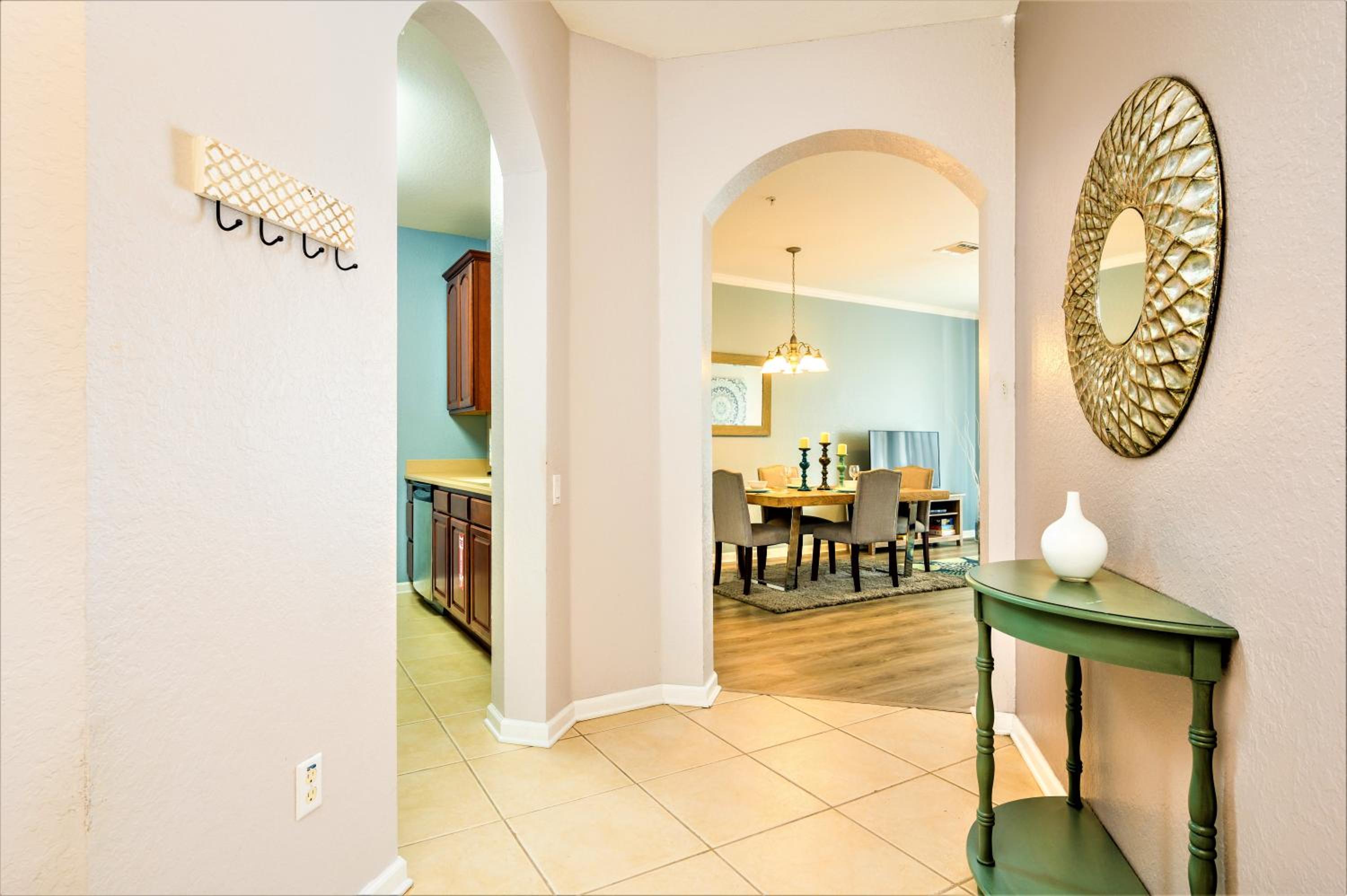 Deluxe Two-Bedroom Apartment