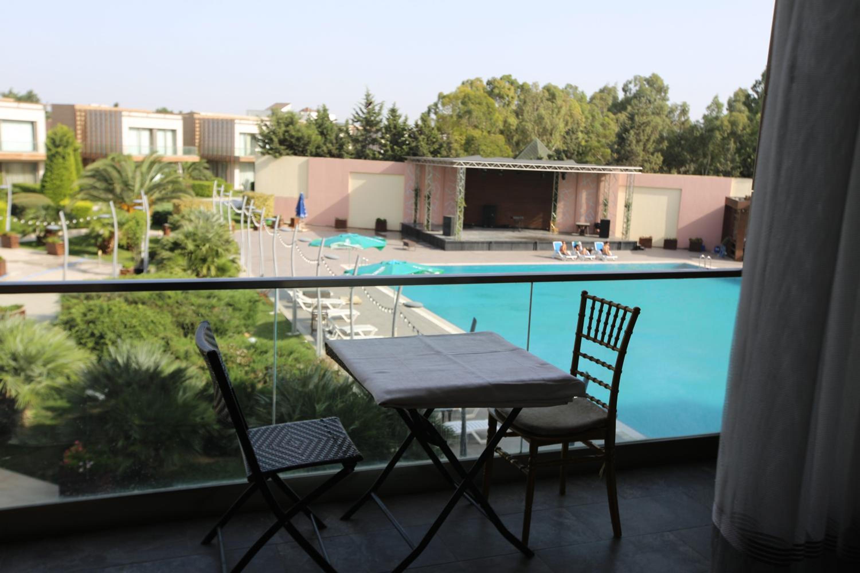 Suite with Pool View photo 2