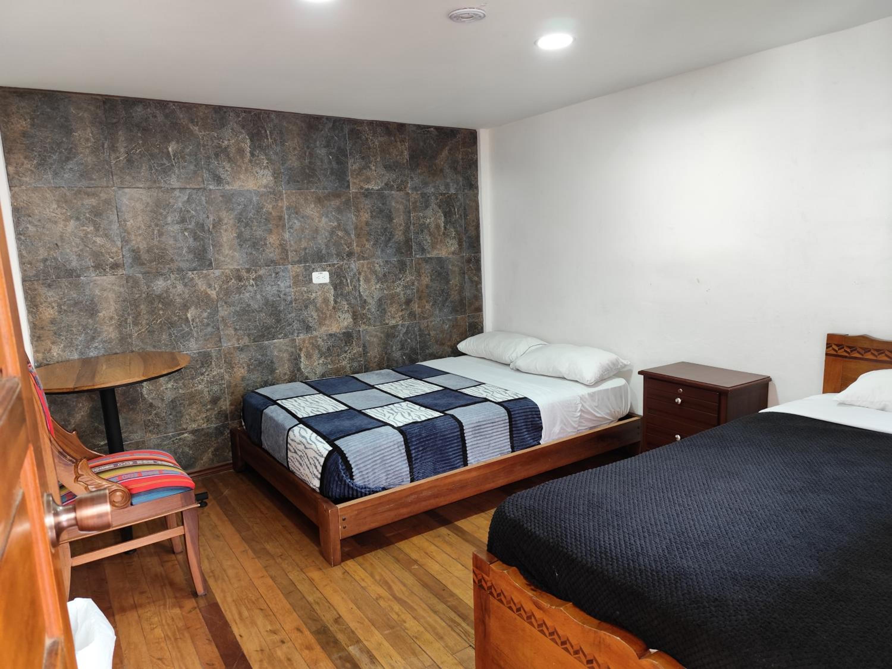 Triple Room with Shared Bathroom photo 2