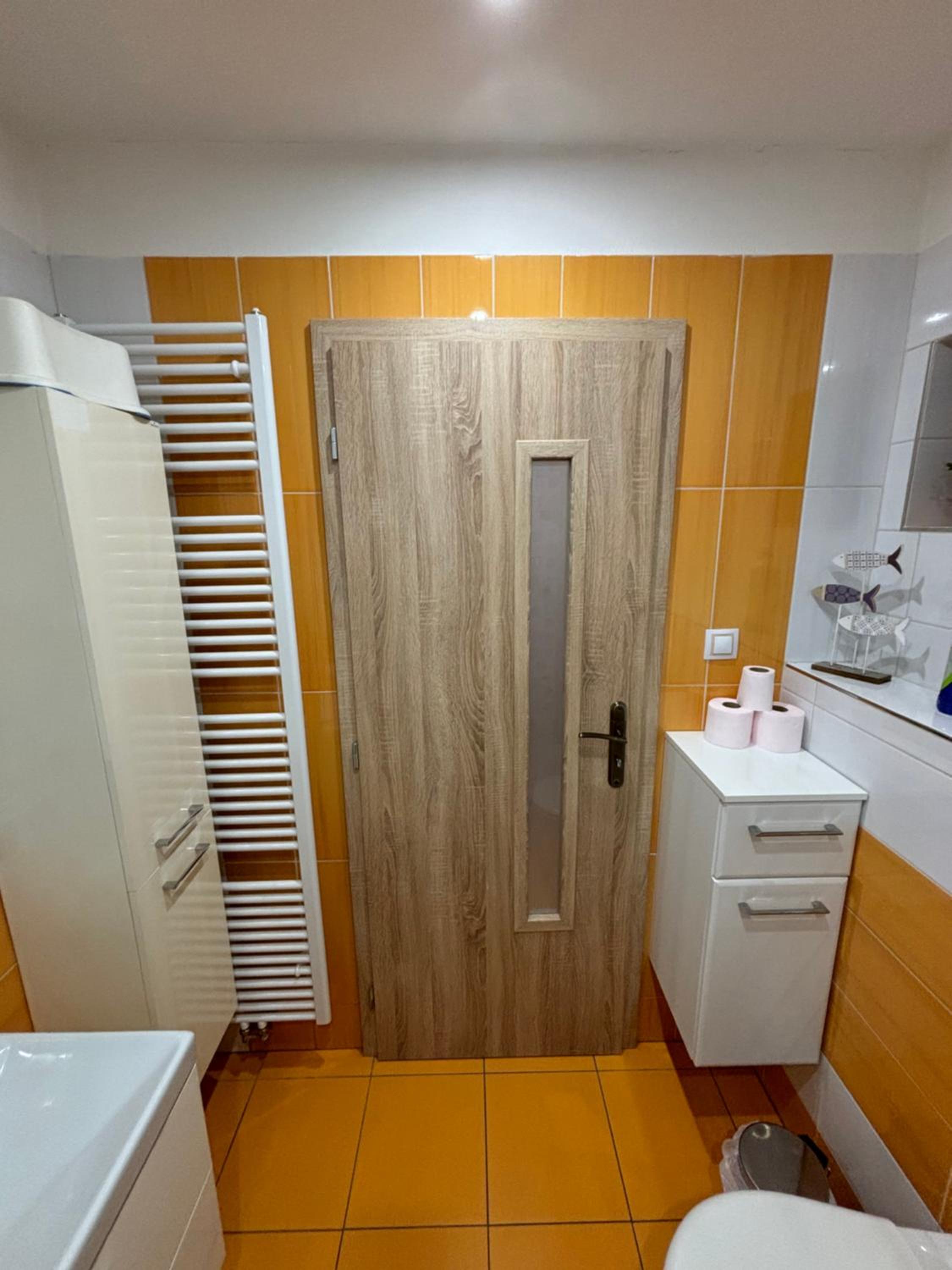 One-Bedroom Apartment - Photo 6