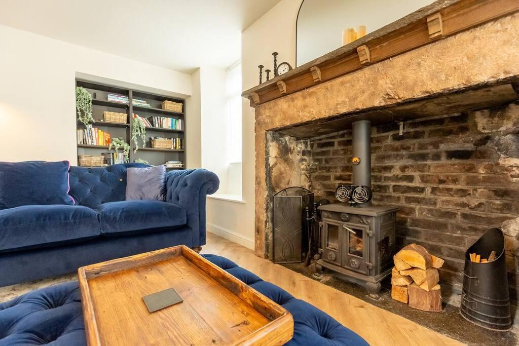 Four-Bedroom House photo 2