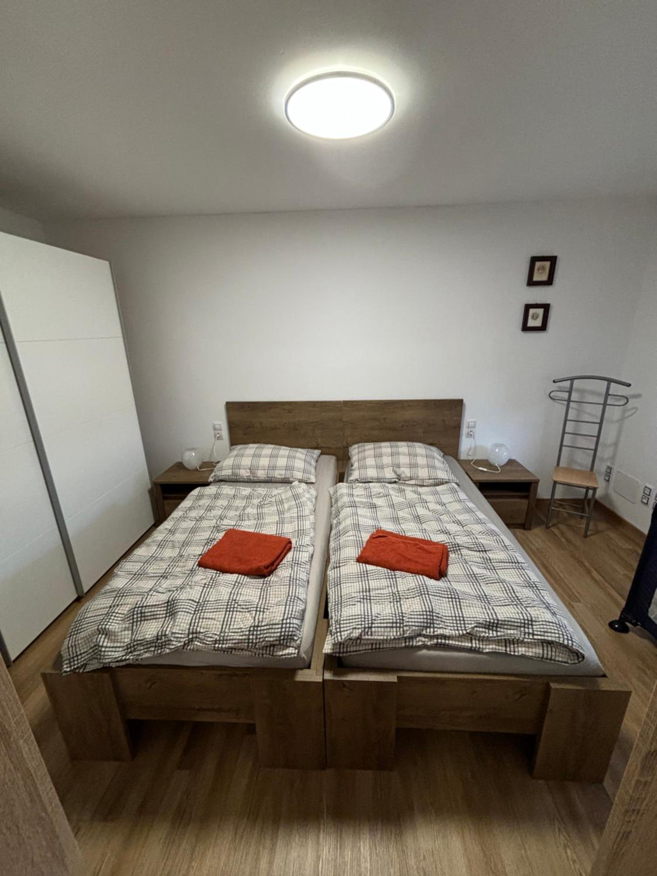 One-Bedroom Apartment - Photo 10
